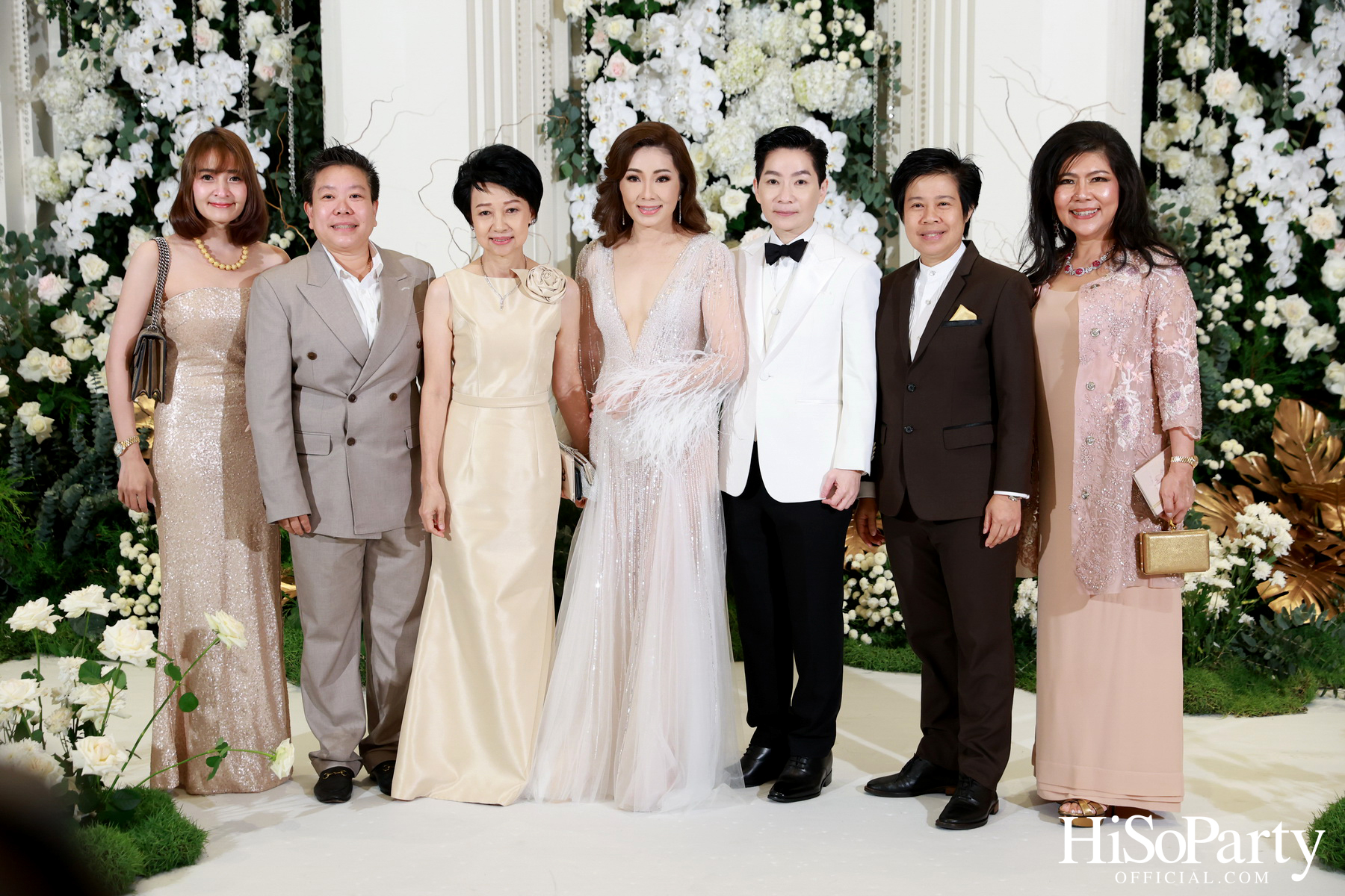 #AoiMod811 งานฉลองมงคลสมรสระหว่าง ดร.ปริสุทธิ์ รัตนมหาวงศ์ และ ดร.ปฏิมากร ใจอ่อน