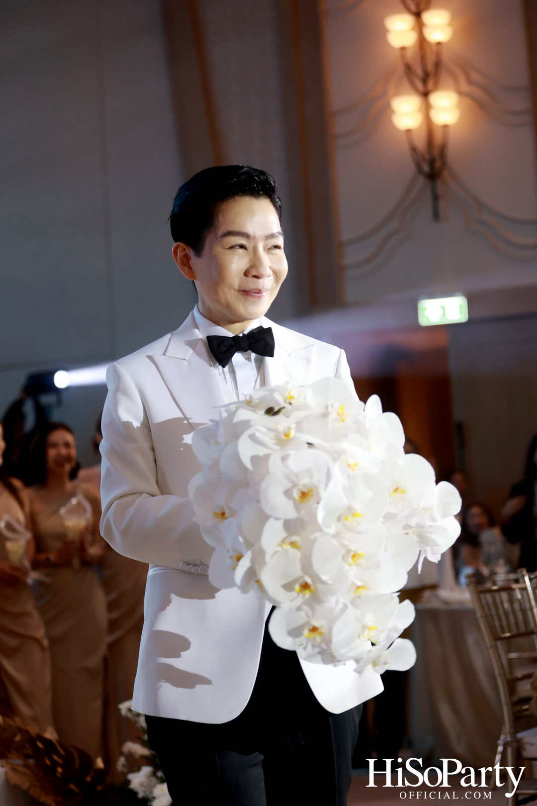 #AoiMod811 งานฉลองมงคลสมรสระหว่าง ดร.ปริสุทธิ์ รัตนมหาวงศ์ และ ดร.ปฏิมากร ใจอ่อน