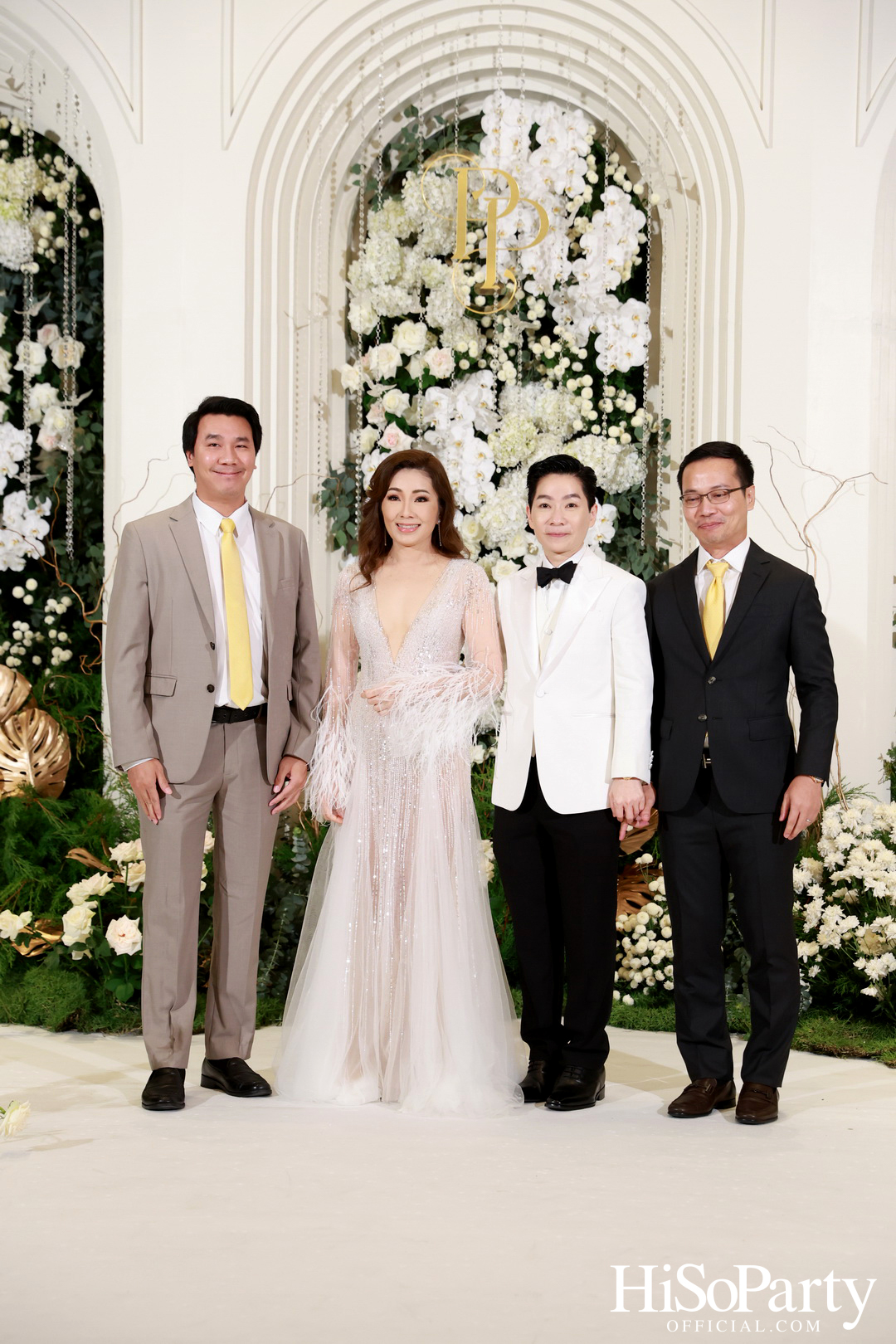 #AoiMod811 งานฉลองมงคลสมรสระหว่าง ดร.ปริสุทธิ์ รัตนมหาวงศ์ และ ดร.ปฏิมากร ใจอ่อน