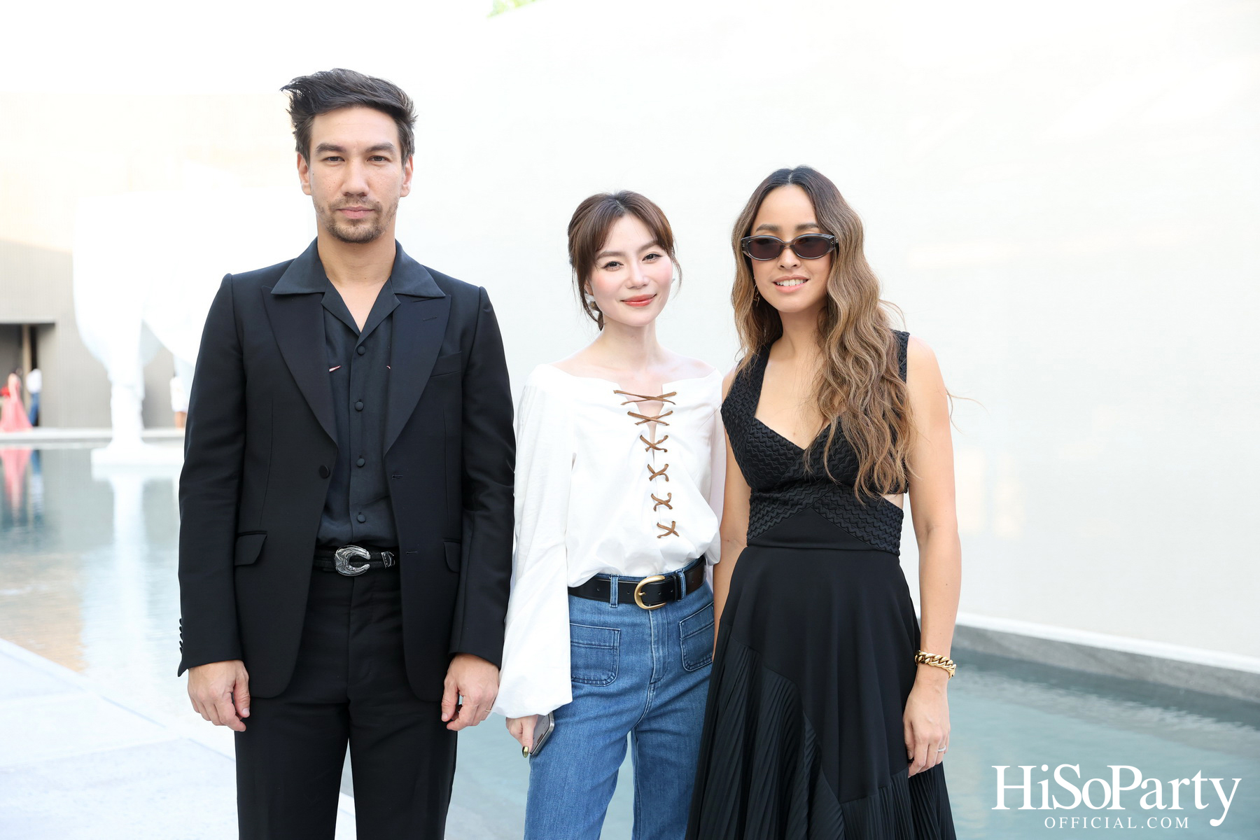 CHATO STUDIO THE DANCING PILLOW FASHION SHOW