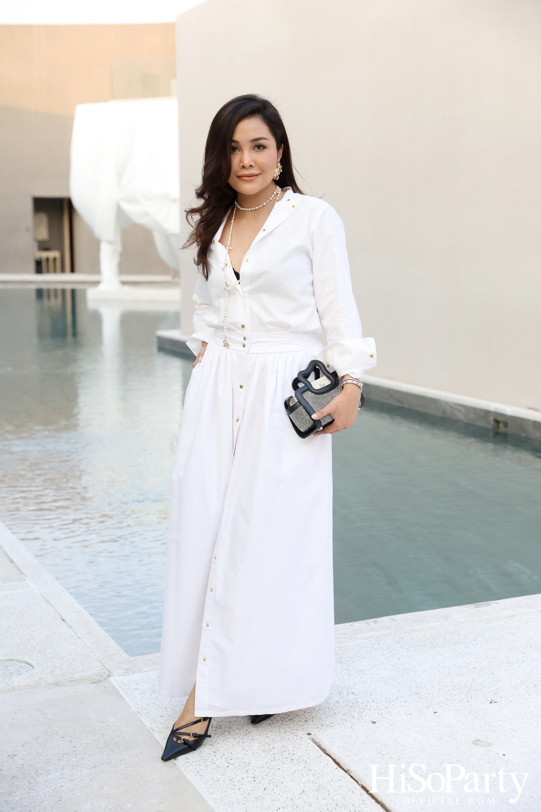 CHATO STUDIO THE DANCING PILLOW FASHION SHOW