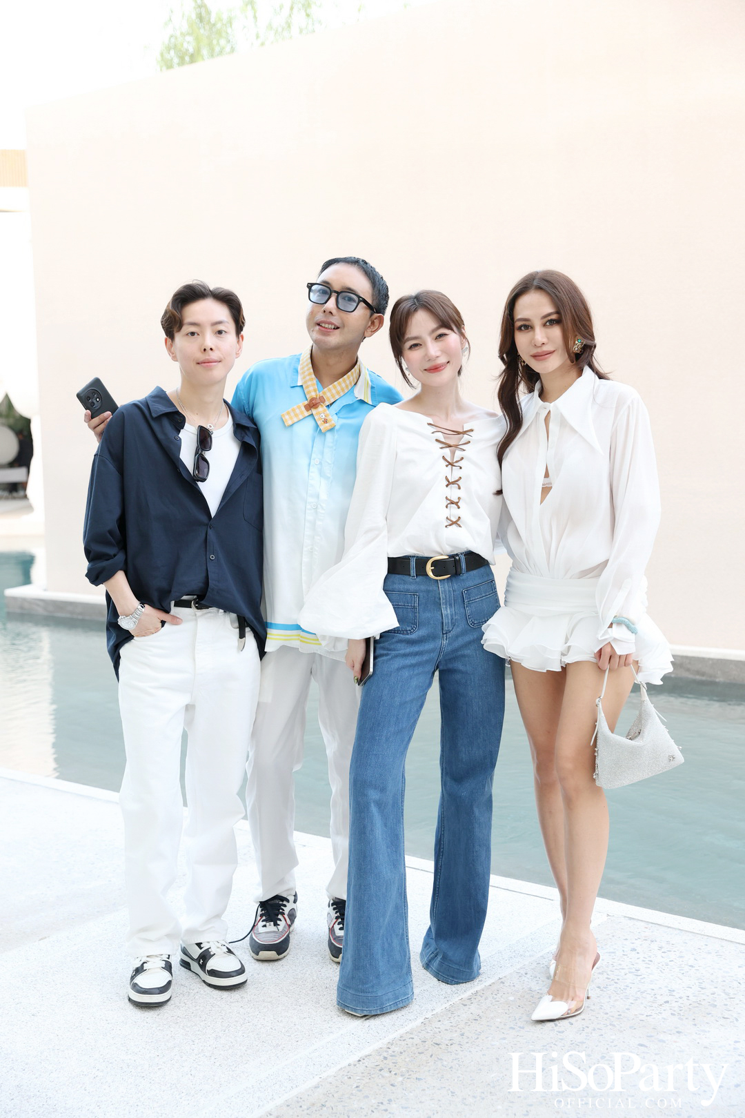 CHATO STUDIO THE DANCING PILLOW FASHION SHOW