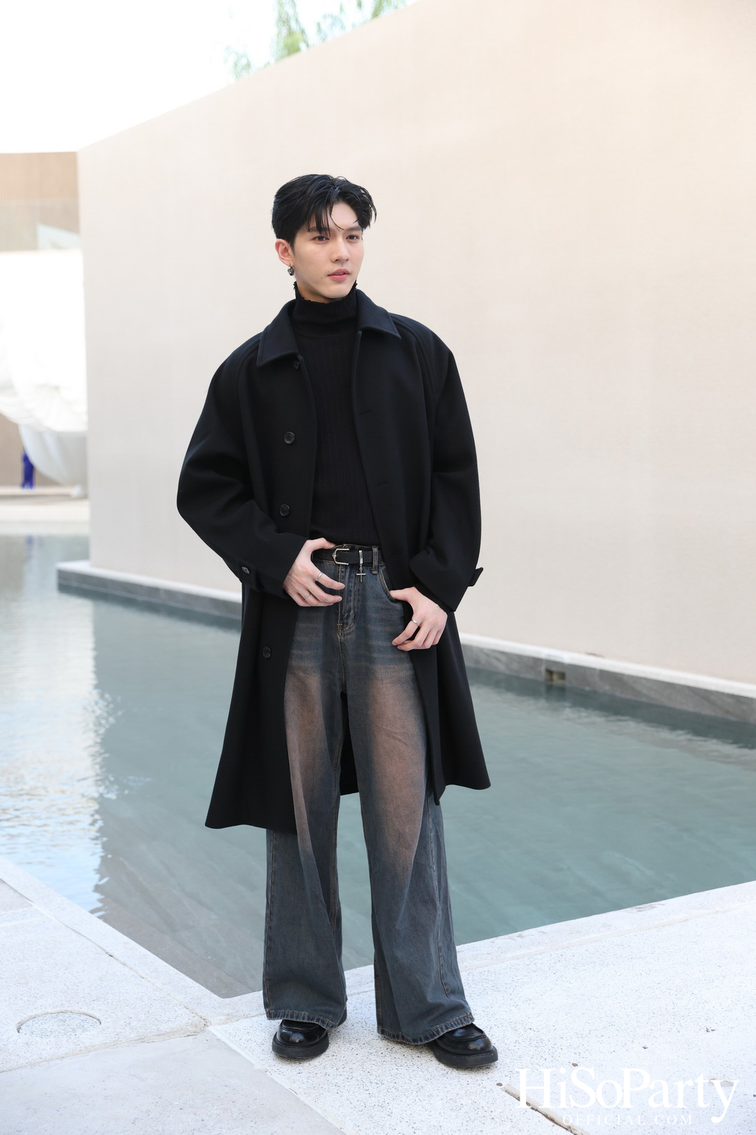 CHATO STUDIO THE DANCING PILLOW FASHION SHOW