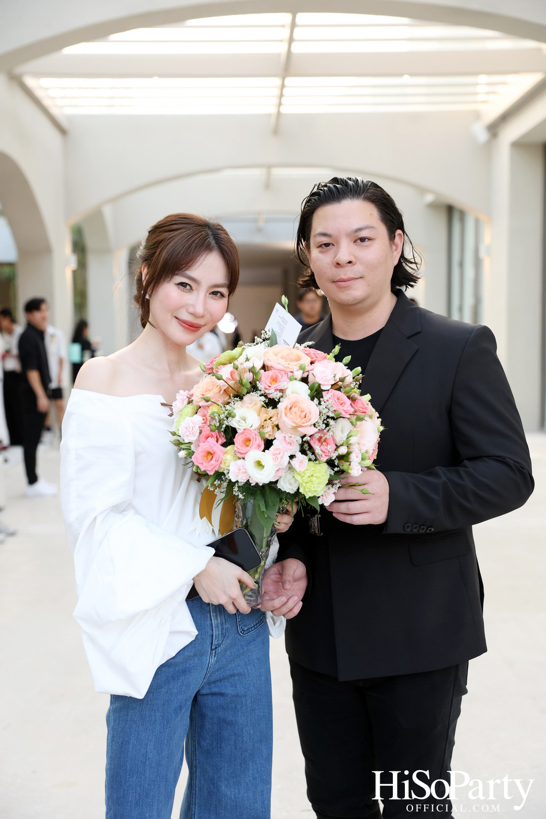 CHATO STUDIO THE DANCING PILLOW FASHION SHOW