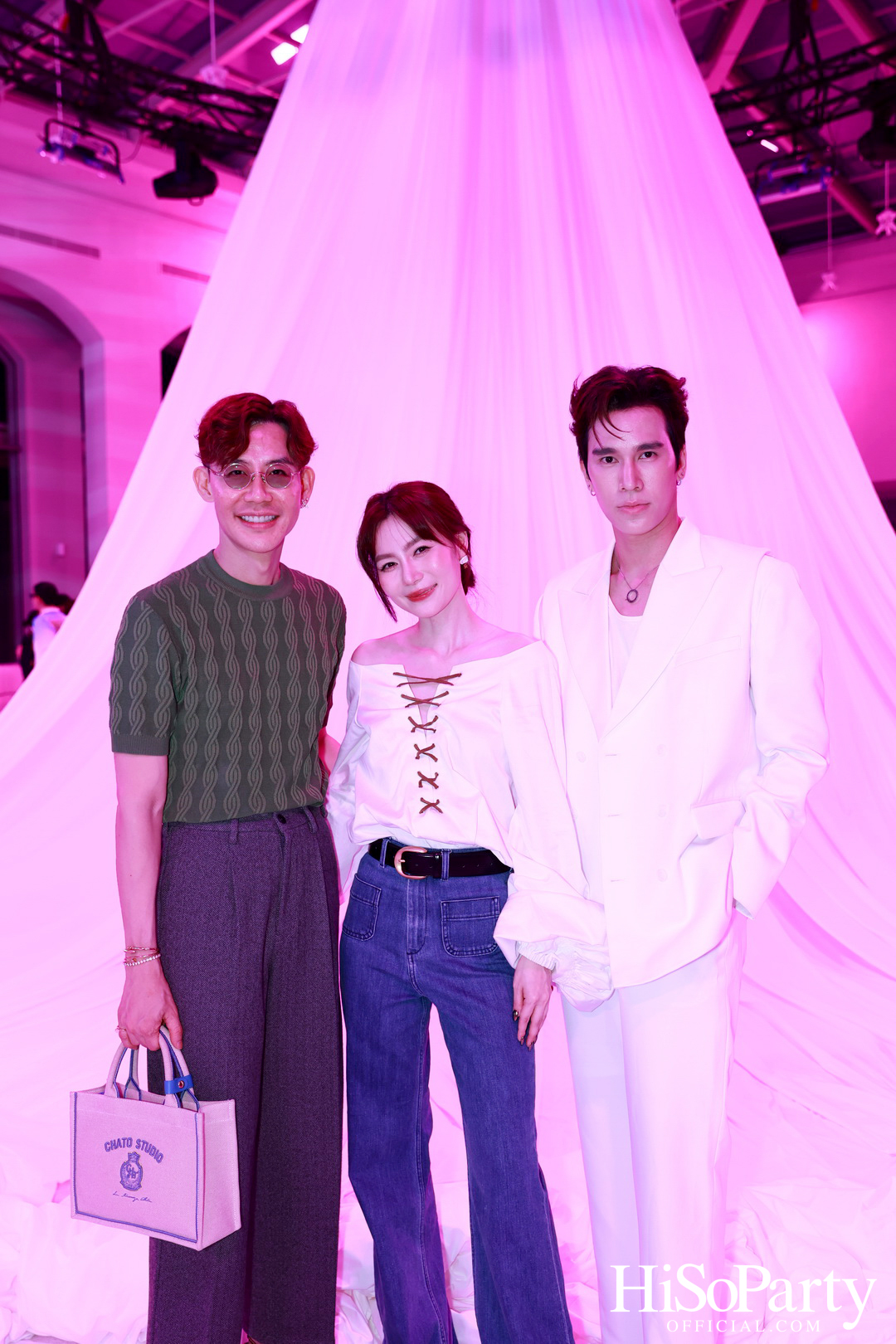 CHATO STUDIO THE DANCING PILLOW FASHION SHOW