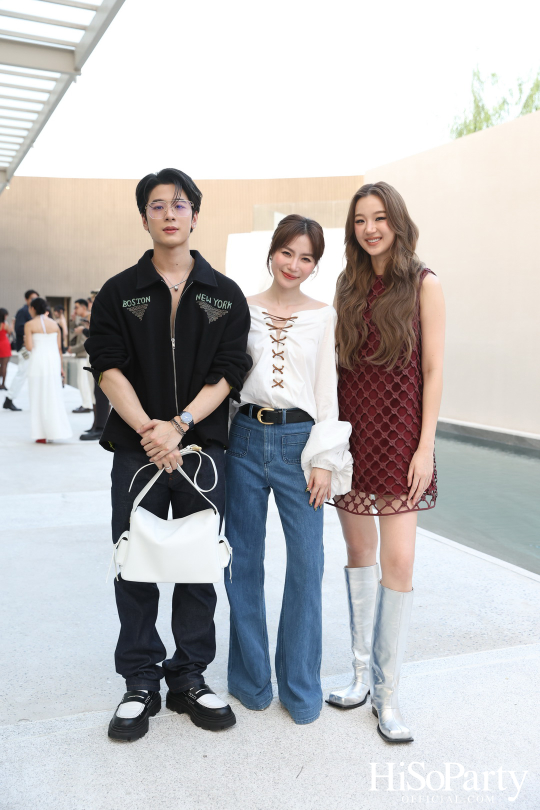 CHATO STUDIO THE DANCING PILLOW FASHION SHOW