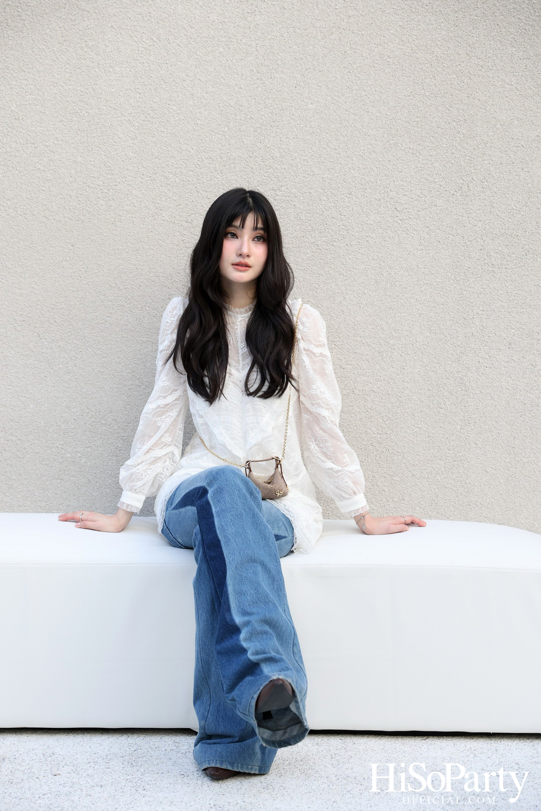 CHATO STUDIO THE DANCING PILLOW FASHION SHOW