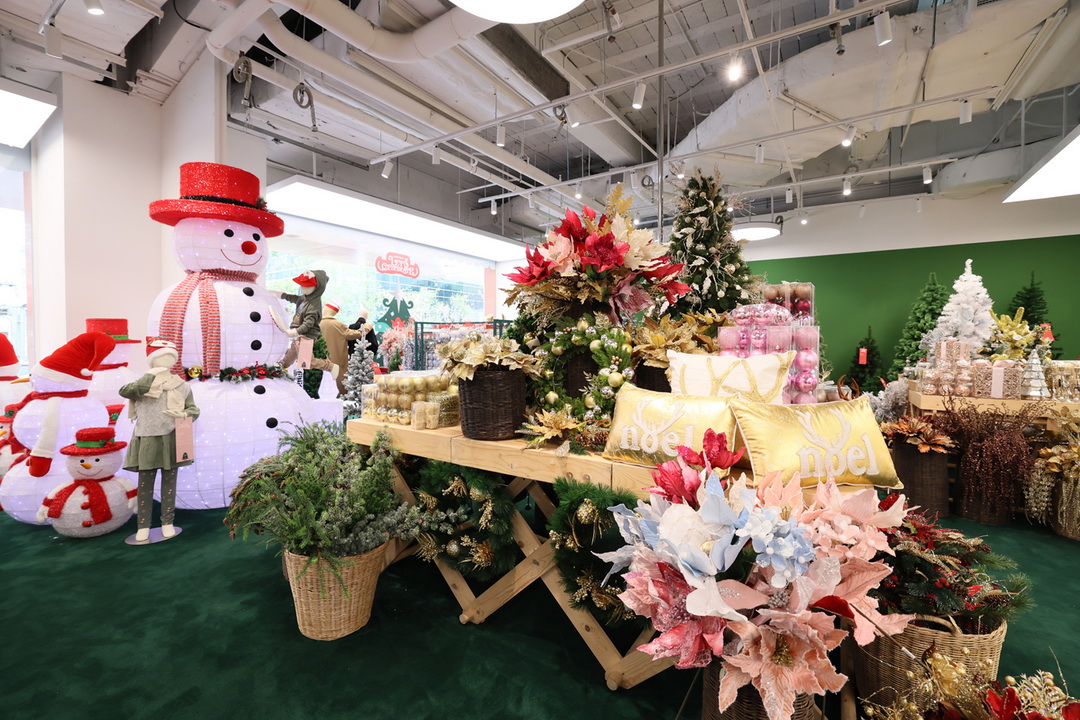 CENTRAL LET’S CELEBRATE 2025 แคมเปญเฉลิมฉลองส่งท้ายปีสุดยิ่งใหญ่ จากห้างสรรพสินค้าเซ็นทรัล ในเครือเซ็นทรัล รีเทล