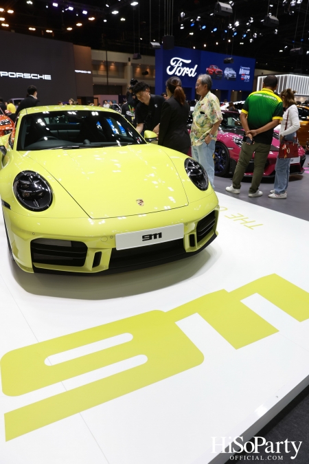 การเปิดตัวอย่างเป็นทางการของ 911 Carrera และ Taycan Turbo GT ณ บูธรถยนต์ปอร์เช่ ในงาน Motor Expo 2024