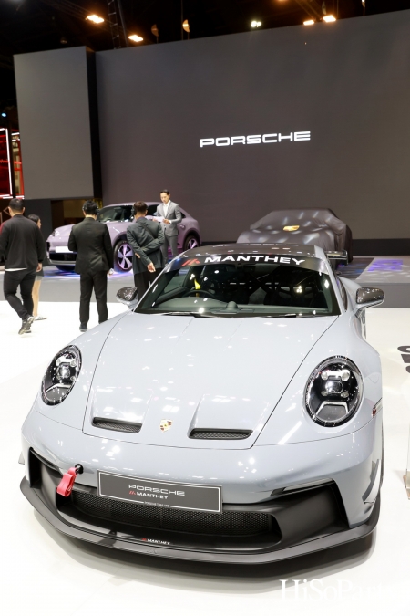 การเปิดตัวอย่างเป็นทางการของ 911 Carrera และ Taycan Turbo GT ณ บูธรถยนต์ปอร์เช่ ในงาน Motor Expo 2024