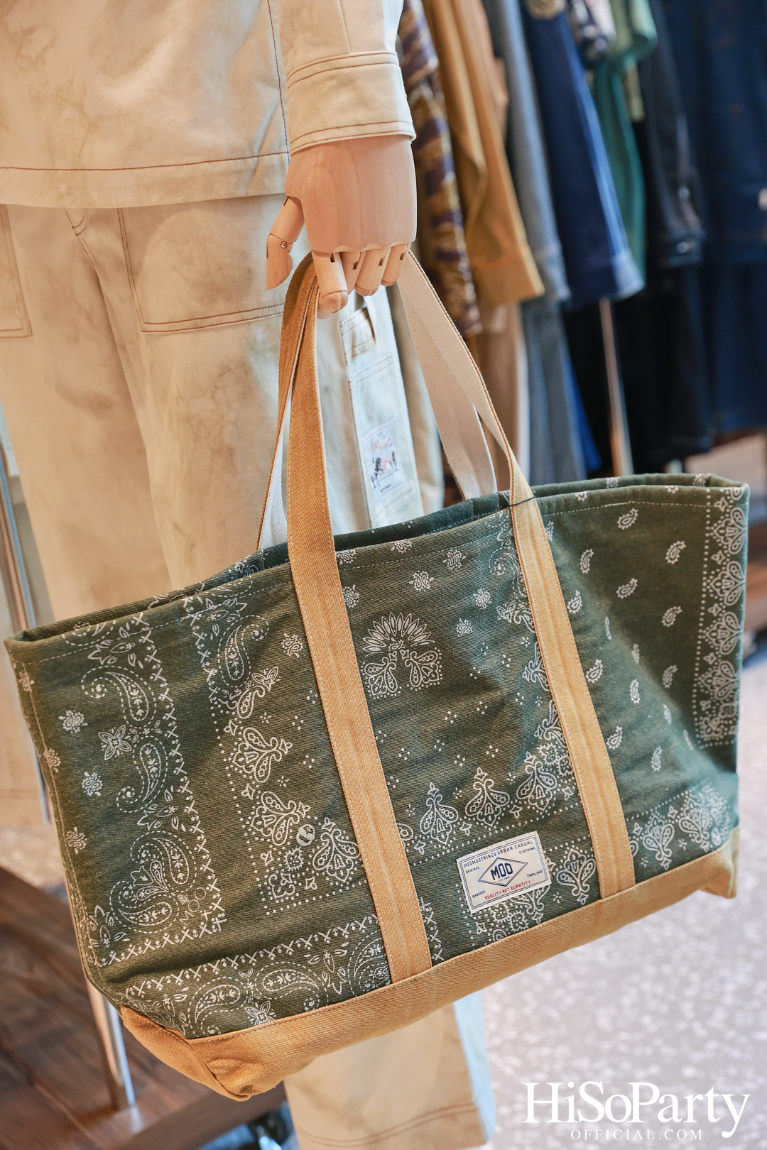 ‘Comma And’ มัลติแบรนด์คอนเซ็ปต์สโตร์ชื่อดัง จัดงาน ‘Feel The Wonder’