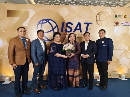 สมาคมโรงเรียนนานาชาติแห่งประเทศไทย (ISAT) ฉลองครบรอบ 30 ปีอย่างยิ่งใหญ่ในงานกาล่าดินเนอร์