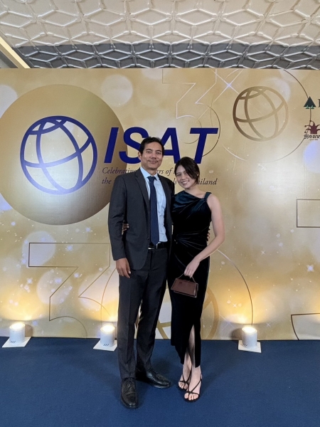 สมาคมโรงเรียนนานาชาติแห่งประเทศไทย (ISAT) ฉลองครบรอบ 30 ปีอย่างยิ่งใหญ่ในงานกาล่าดินเนอร์