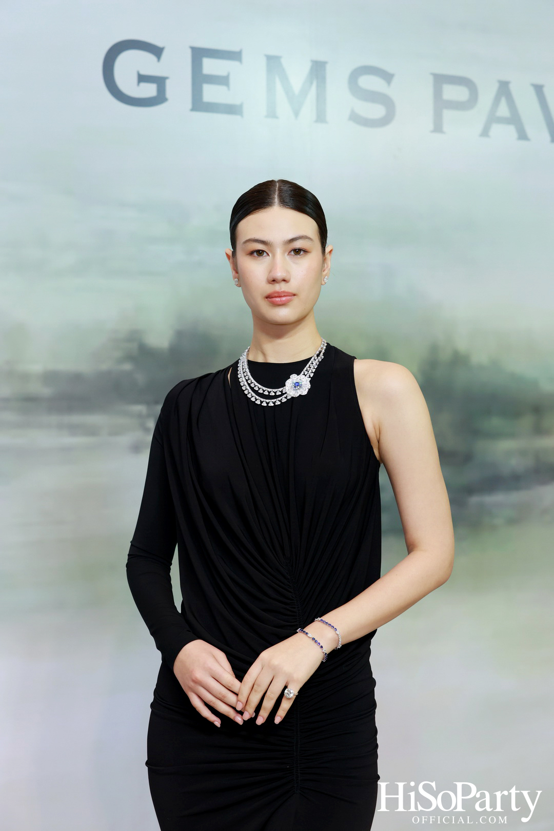 GEMS PAVILION จัดงานเปิดคอลเลกชั่นใหม่ ‘Brighten the Canvas’ เล่าเรื่องราวผ่านเครื่องประดับแรงบันดาลใจแห่งเส้นสายธรรมชาติ