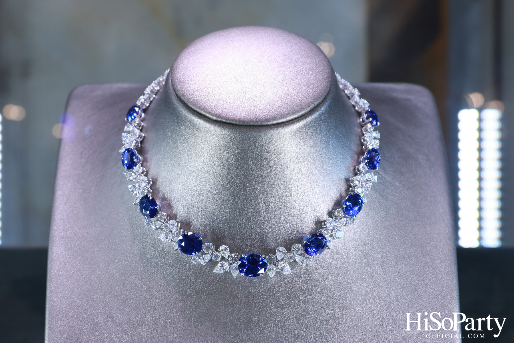 GEMS PAVILION จัดงานเปิดคอลเลกชั่นใหม่ ‘Brighten the Canvas’ เล่าเรื่องราวผ่านเครื่องประดับแรงบันดาลใจแห่งเส้นสายธรรมชาติ