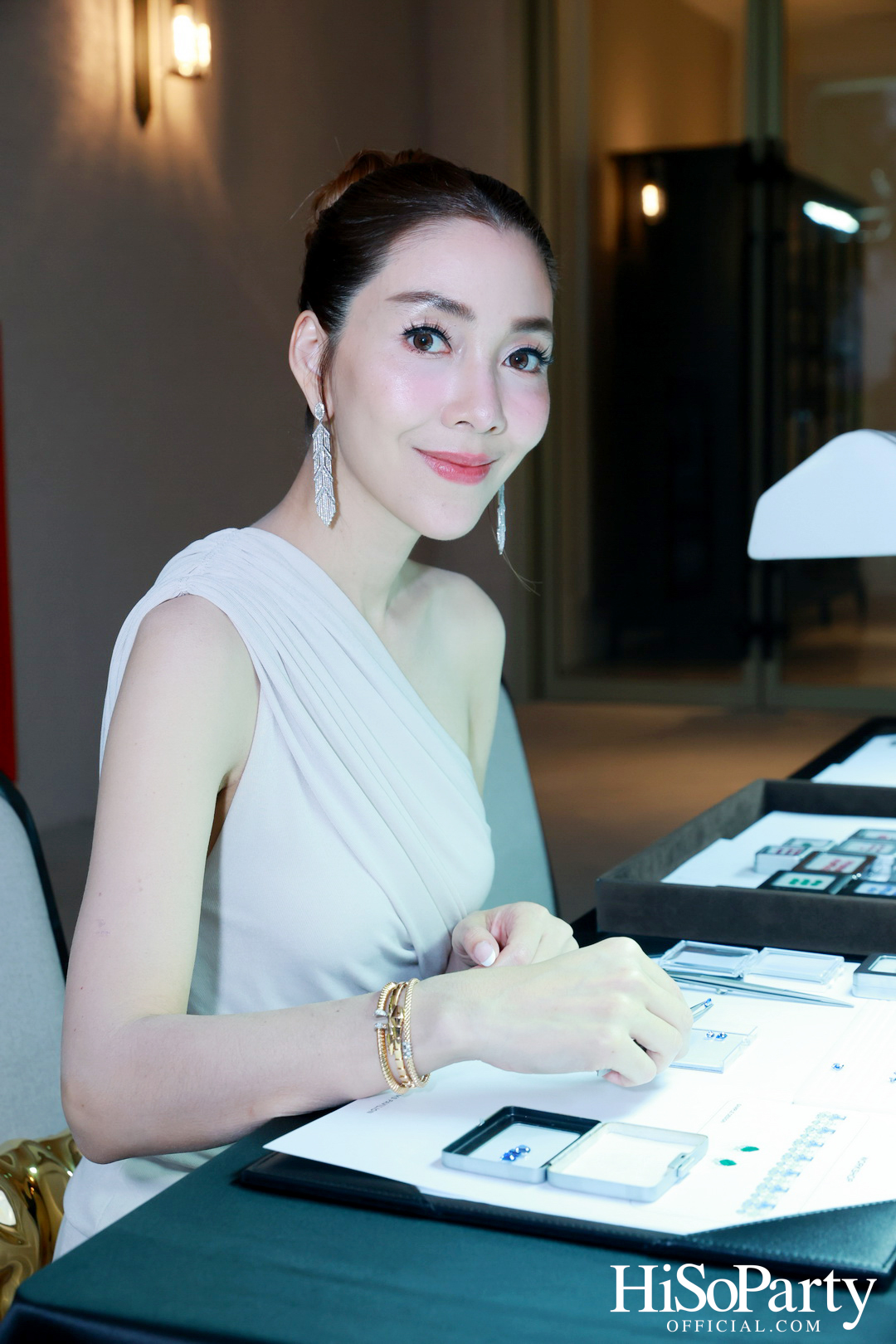 GEMS PAVILION จัดงานเปิดคอลเลกชั่นใหม่ ‘Brighten the Canvas’ เล่าเรื่องราวผ่านเครื่องประดับแรงบันดาลใจแห่งเส้นสายธรรมชาติ