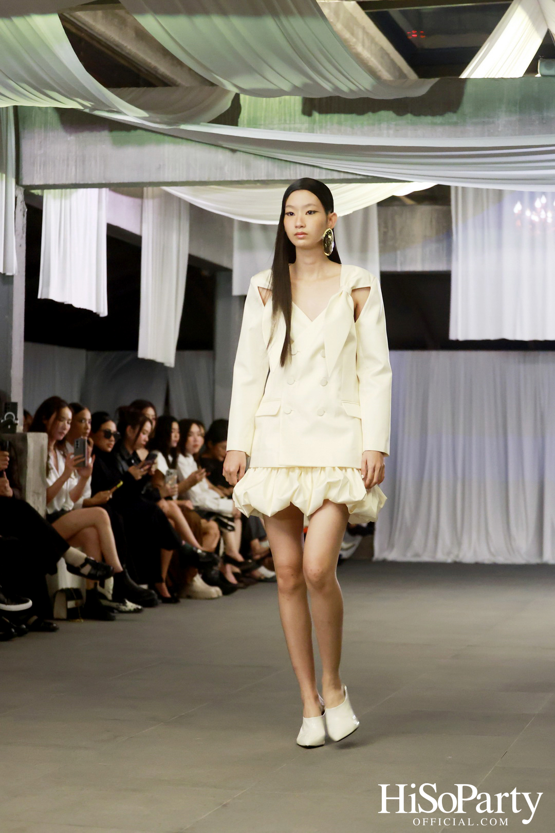 ARCHIVE026 FALL/WINTER 2024 COLLECTION SHOW: A MULTISENSORY REVERIE