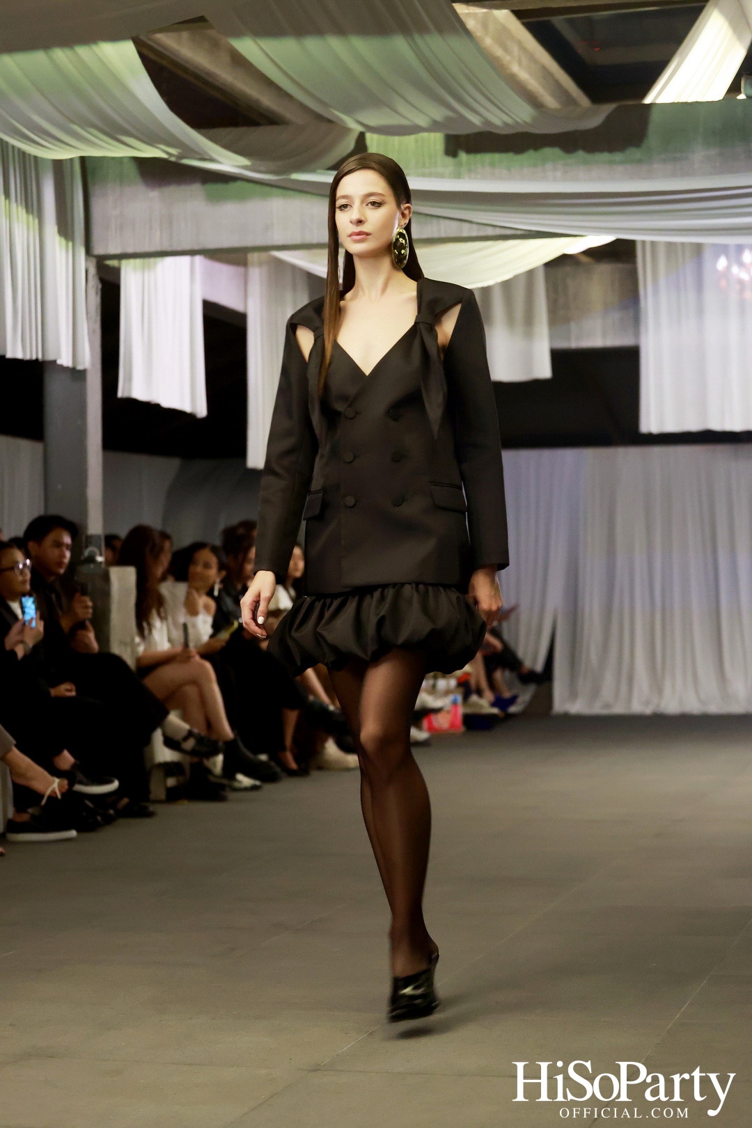 ARCHIVE026 FALL/WINTER 2024 COLLECTION SHOW: A MULTISENSORY REVERIE