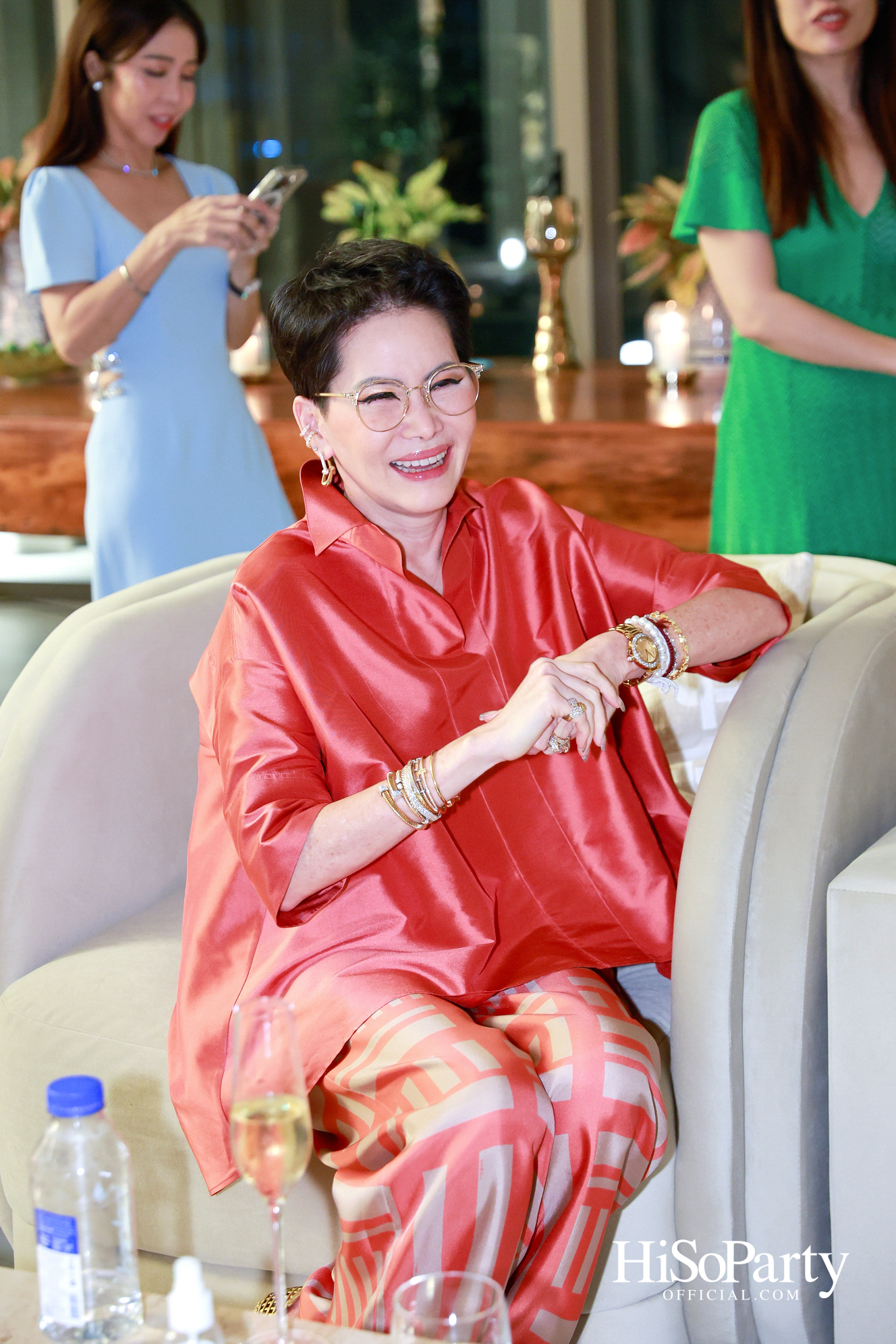 อุษณีย์ มหากิจศิริ ลีโอณีโอ เปิดบ้านจัดงานปาร์ตี้คริสต์มาส-ปีใหม่สุดอบอุ่น