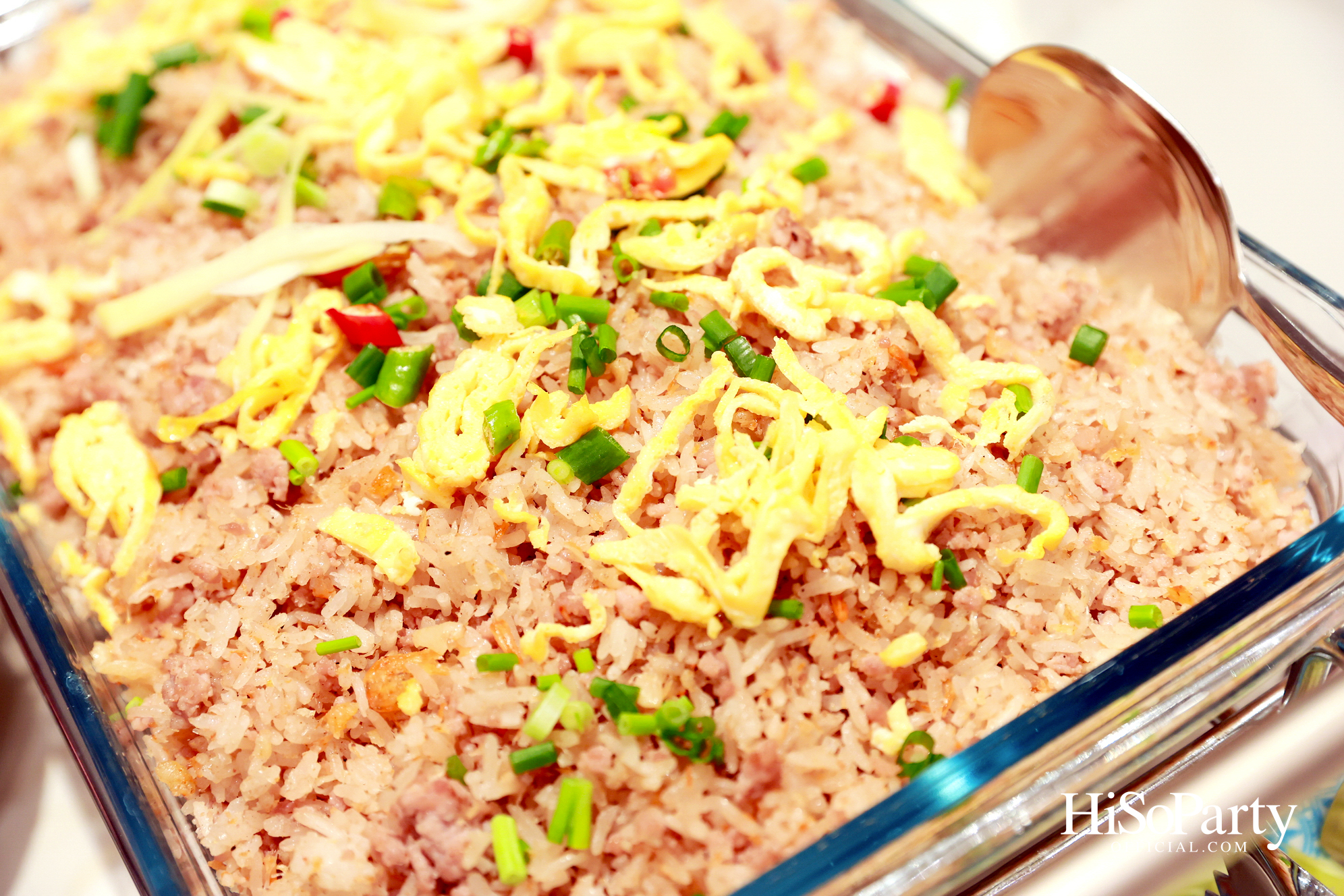 อุษณีย์ มหากิจศิริ ลีโอณีโอ เปิดบ้านจัดงานปาร์ตี้คริสต์มาส-ปีใหม่สุดอบอุ่น