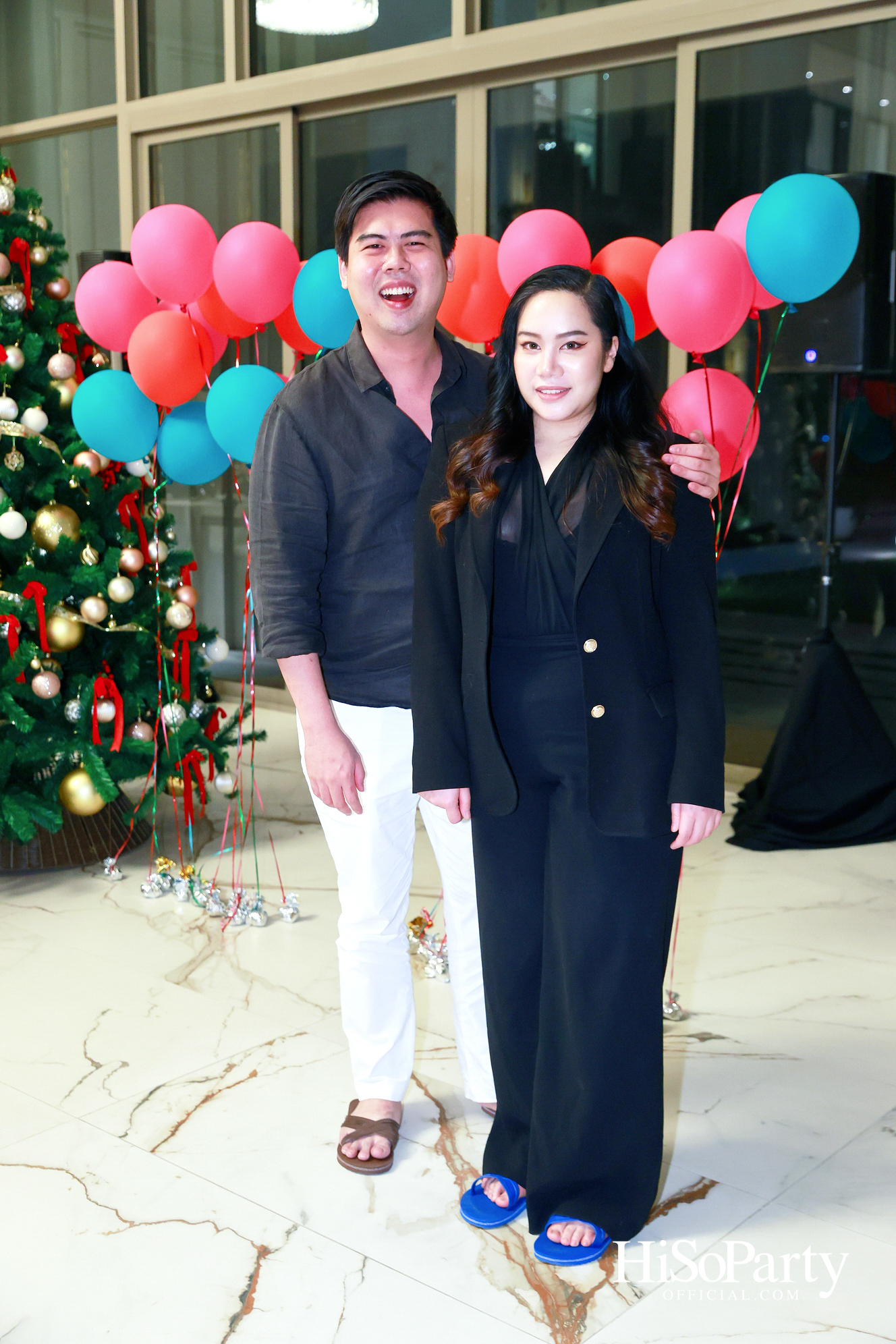 อุษณีย์ มหากิจศิริ ลีโอณีโอ เปิดบ้านจัดงานปาร์ตี้คริสต์มาส-ปีใหม่สุดอบอุ่น