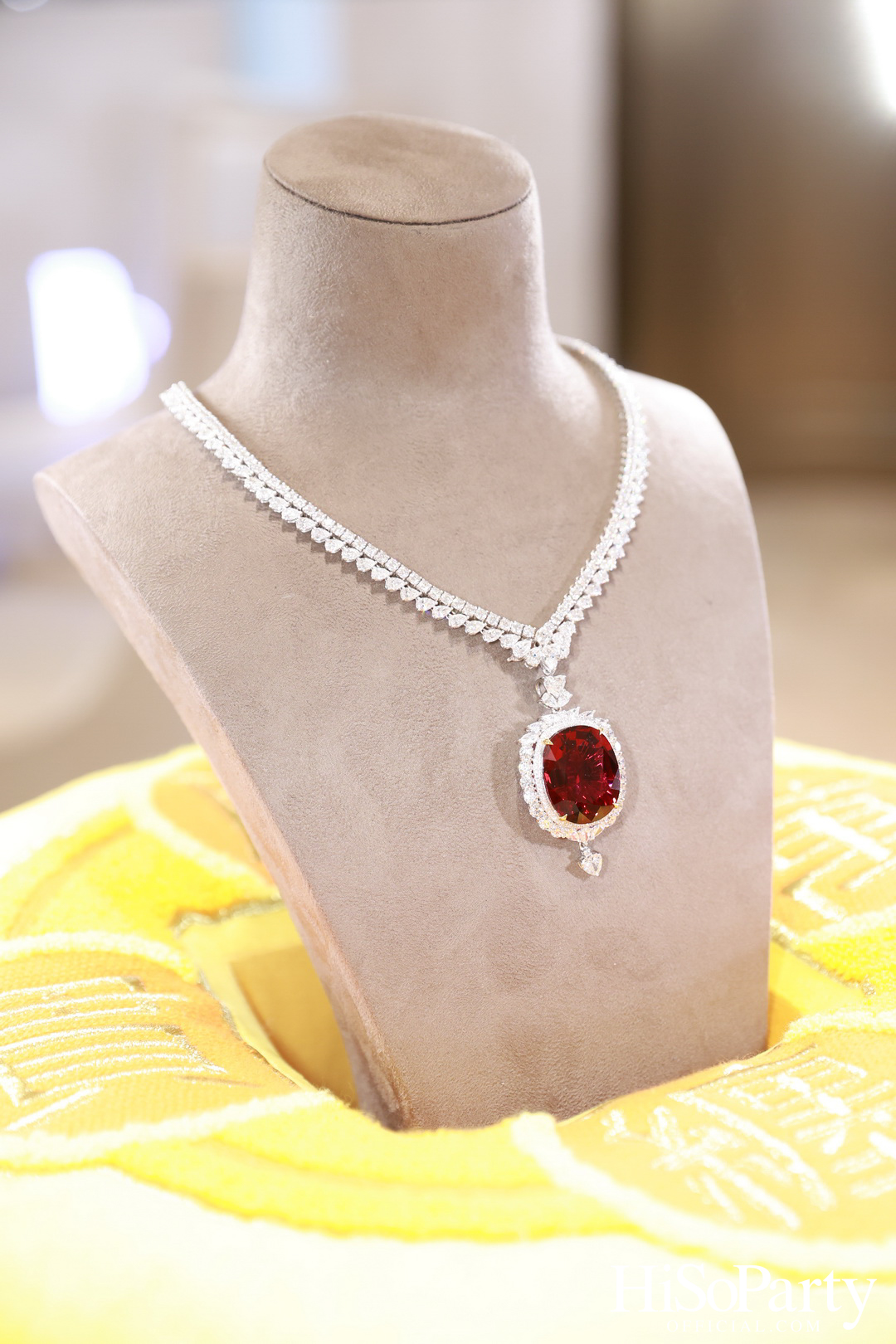 Beauty Gems x HiSoParty Exclusive Sit-Down Lunch