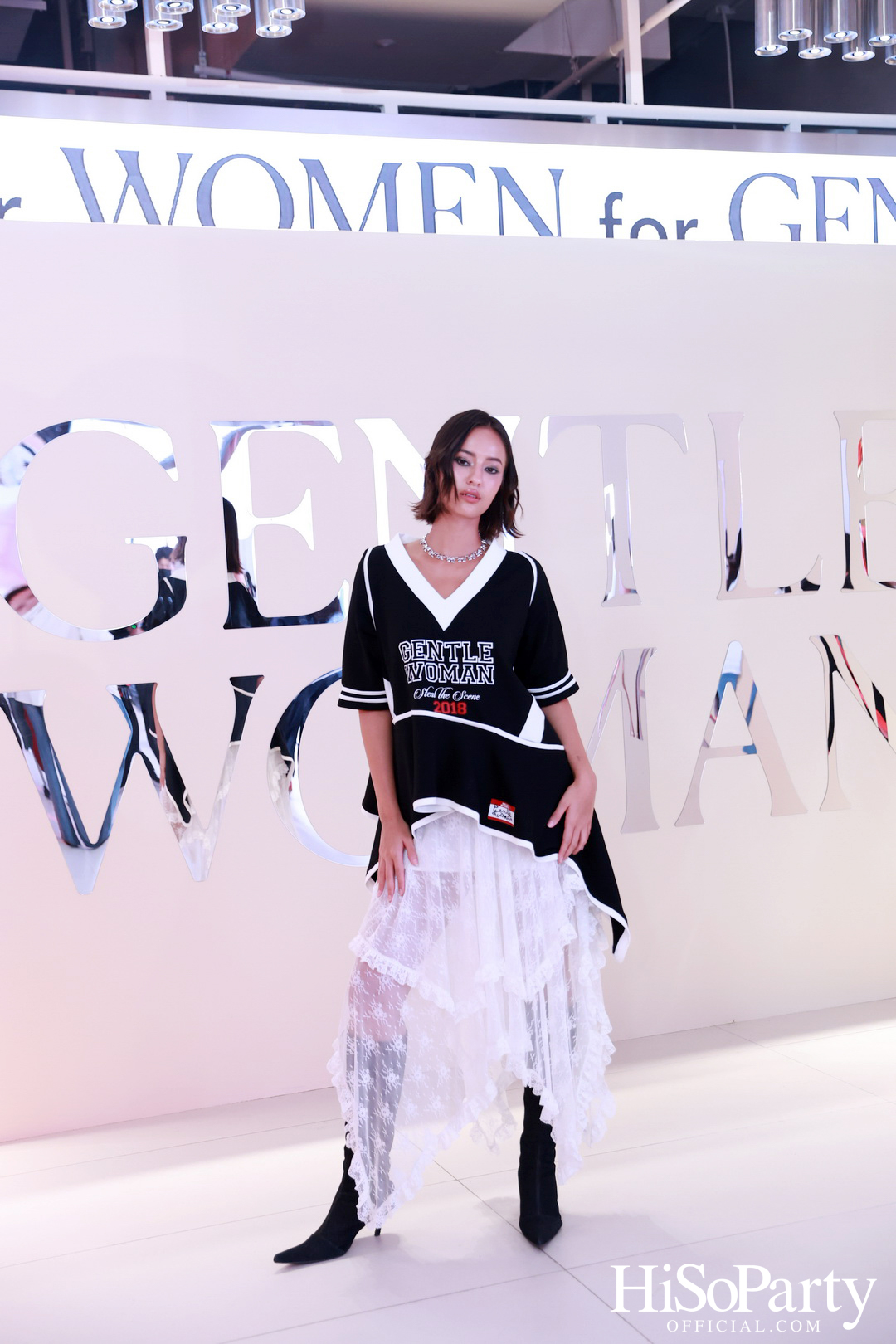 GENTLEWOMAN เปิดตัวแฟล็กชิพแห่งใหม่ พร้อมจัดแฟชั่นโชว์สุดเอ็กซ์คลูซีฟ ‘THE REAL-ity SHOW’