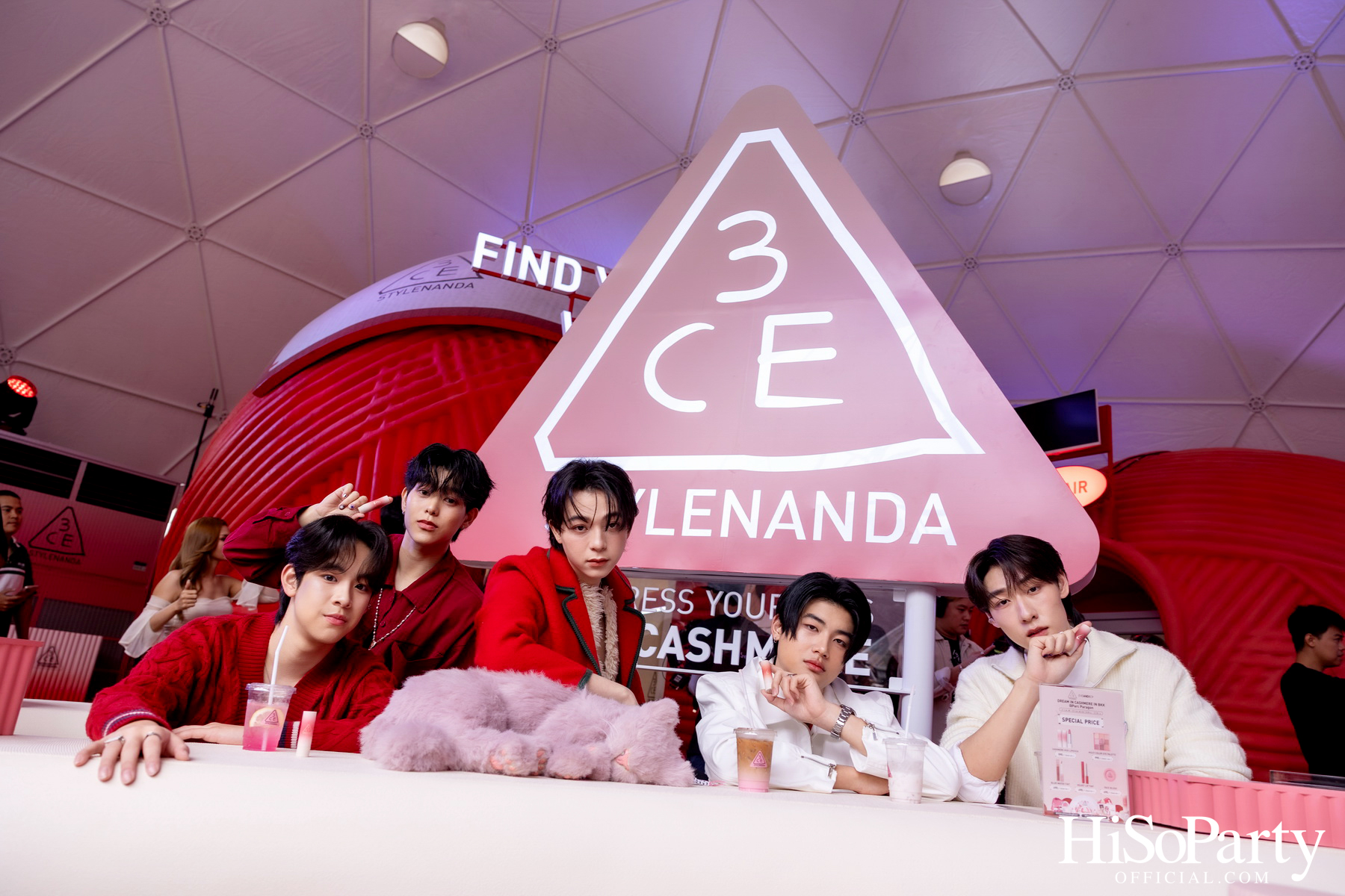 3CE เปิดตัวผลิตภัณฑ์ใหม่ ‘Cashmere Hug Lipstick’ พร้อมจัดงาน ‘Dream in Cashmere in BKK’