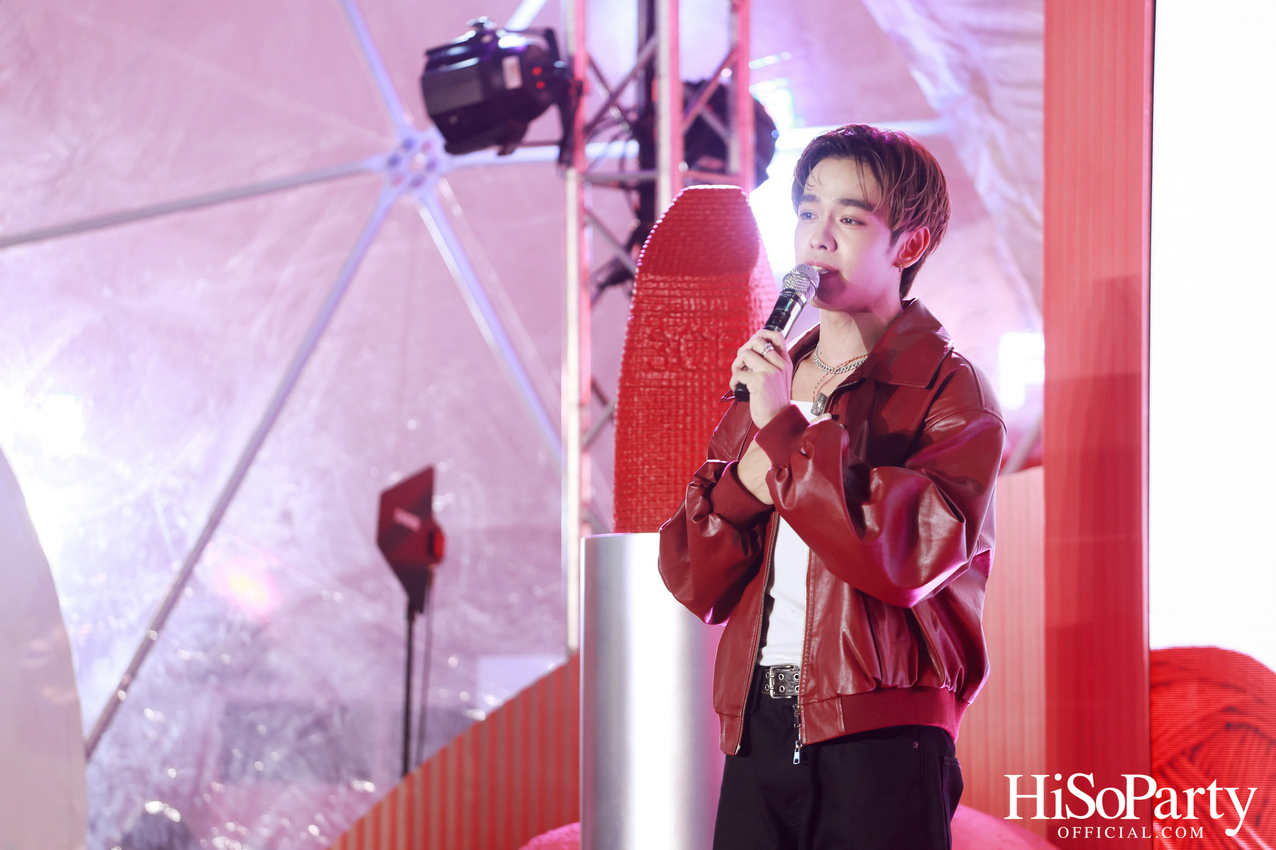 3CE เปิดตัวผลิตภัณฑ์ใหม่ ‘Cashmere Hug Lipstick’ พร้อมจัดงาน ‘Dream in Cashmere in BKK’