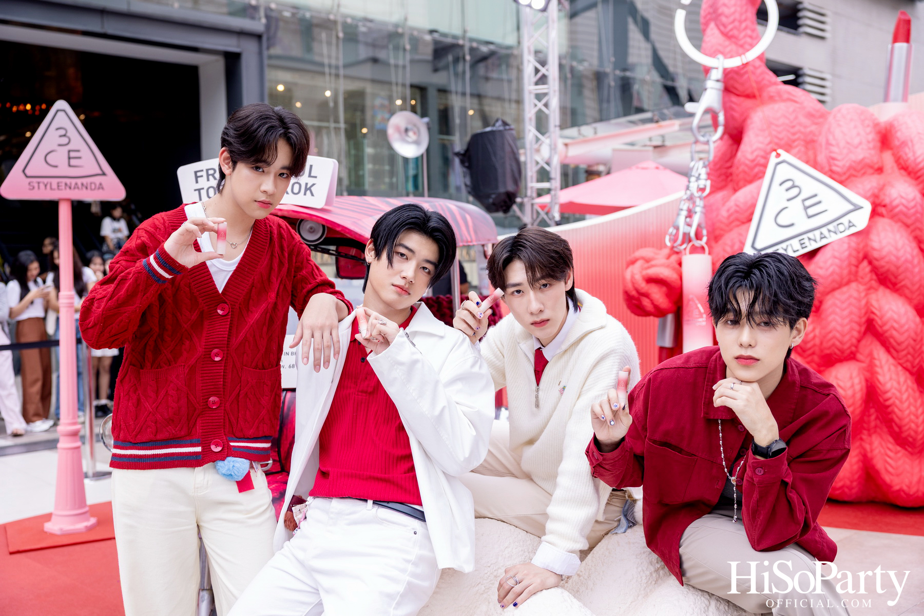 3CE เปิดตัวผลิตภัณฑ์ใหม่ ‘Cashmere Hug Lipstick’ พร้อมจัดงาน ‘Dream in Cashmere in BKK’