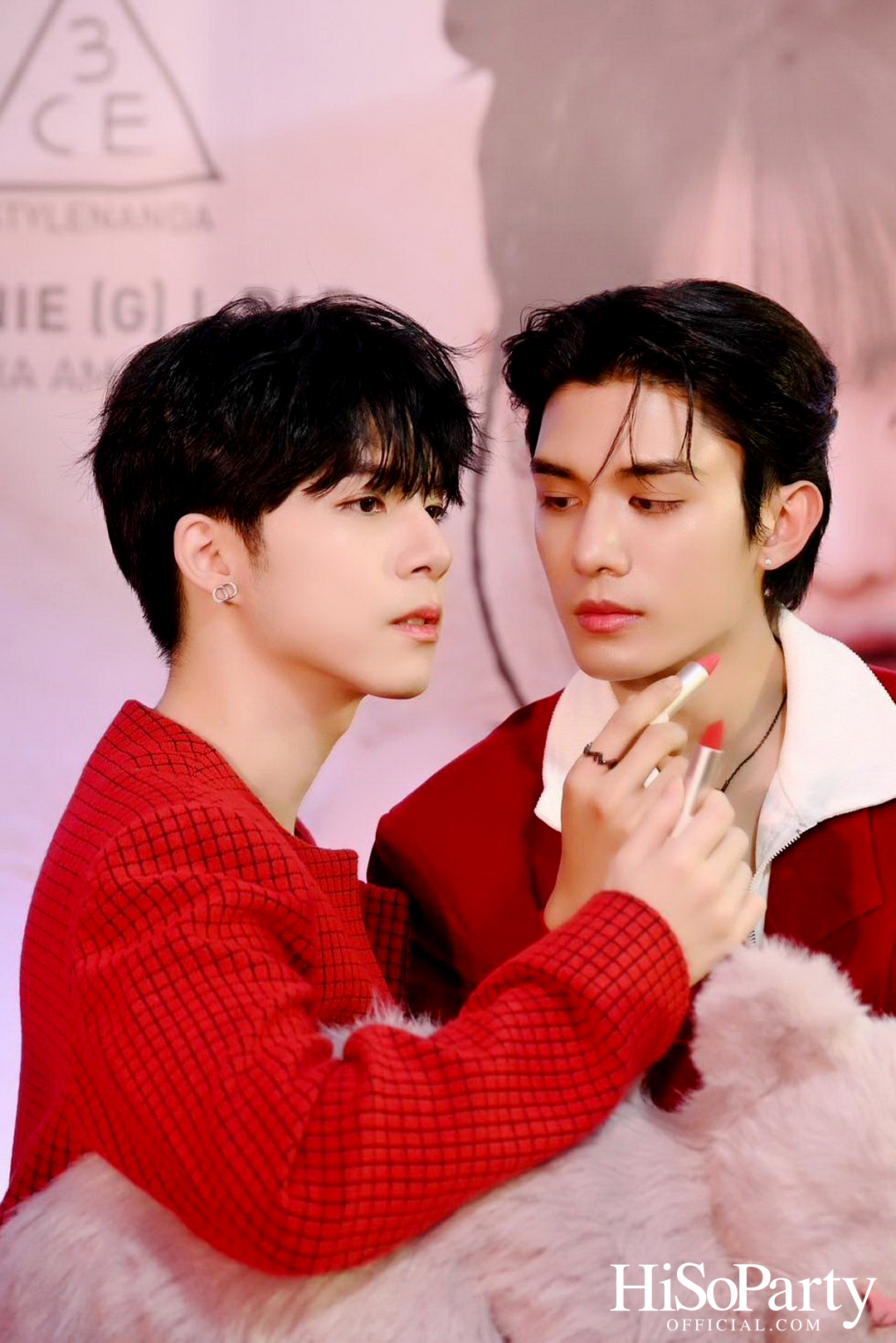 3CE เปิดตัวผลิตภัณฑ์ใหม่ ‘Cashmere Hug Lipstick’ พร้อมจัดงาน ‘Dream in Cashmere in BKK’