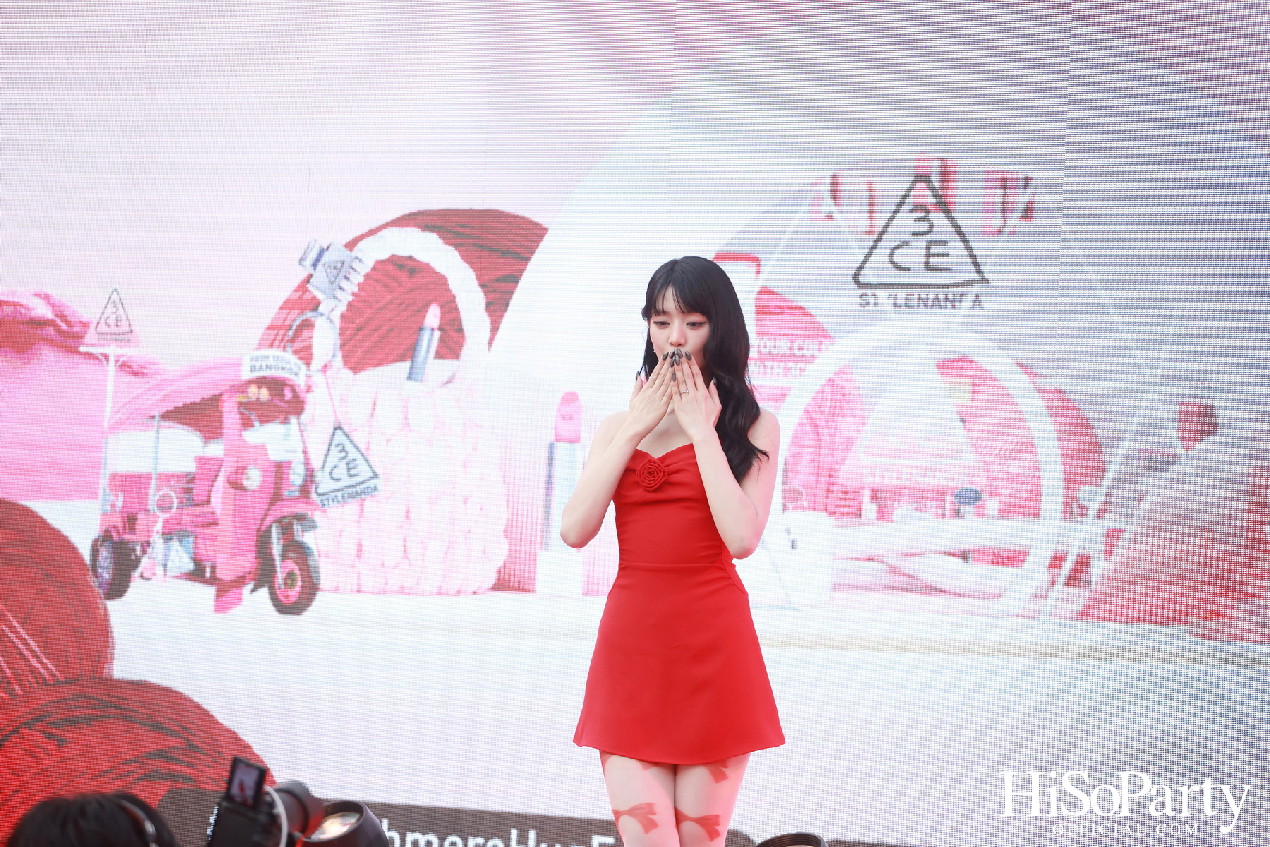 3CE เปิดตัวผลิตภัณฑ์ใหม่ ‘Cashmere Hug Lipstick’ พร้อมจัดงาน ‘Dream in Cashmere in BKK’
