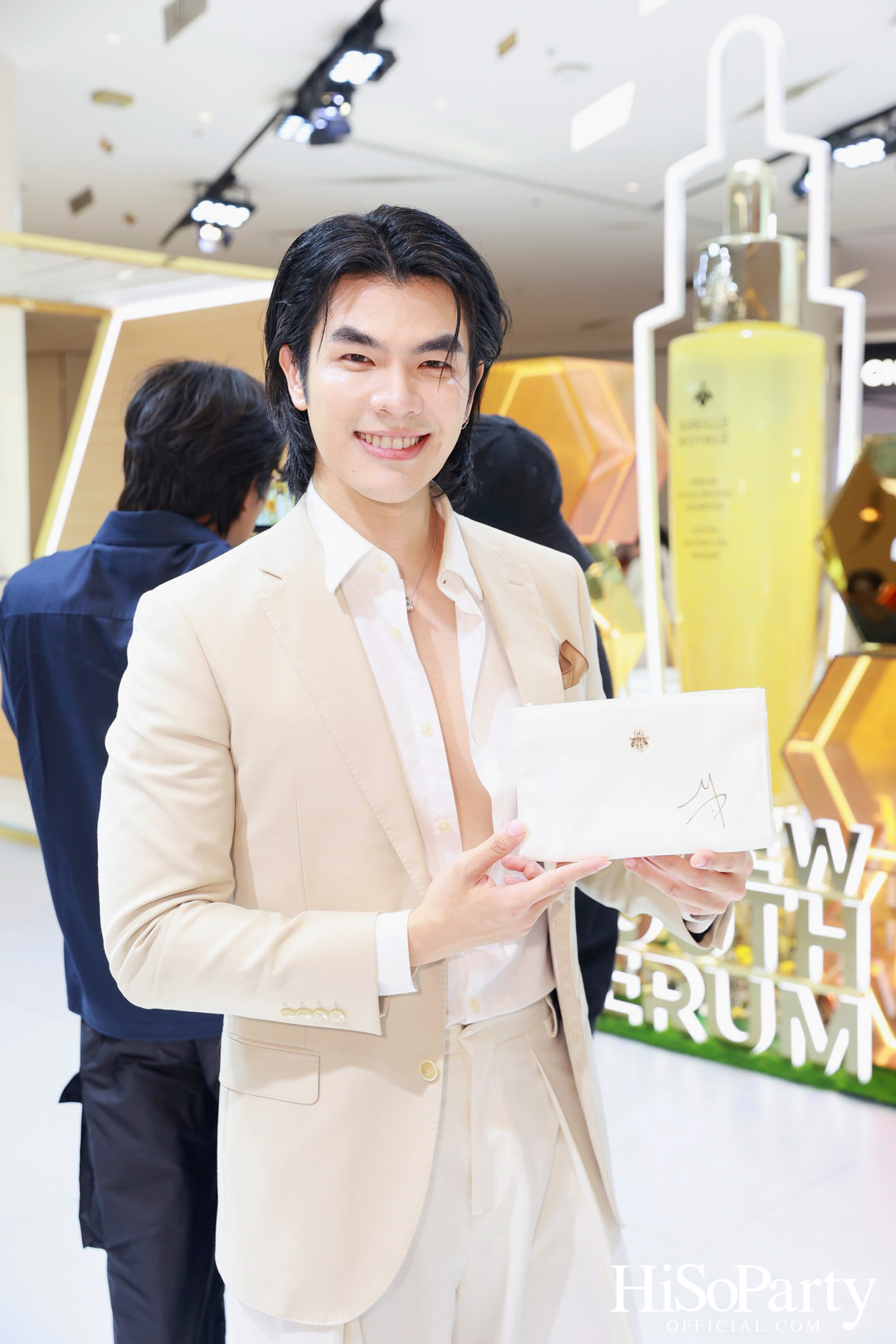 Guerlain จัดงานเปิดตัวผลิตภัณฑ์ใหม่ ABEILLE ROYALE THE NEW YOUTH SERUM