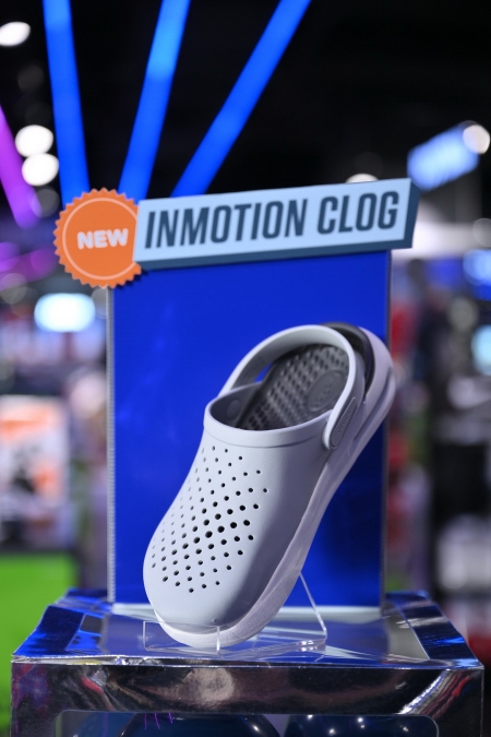 Crocs เปิดตัว Crocs InMotion คอลเลกชันใหม่ล่าสุดที่มาพร้อมนวัตกรรมสุดล้ำ เพื่อนิยามใหม่ของความนุ่มสบาย	