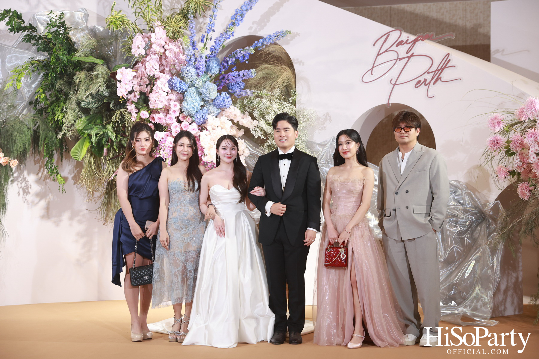 งานฉลองมงคลสมรสระหว่าง ยิ่งรัก พัวถาวรสกุล และ นวิน เหมรัชตานันต์ 