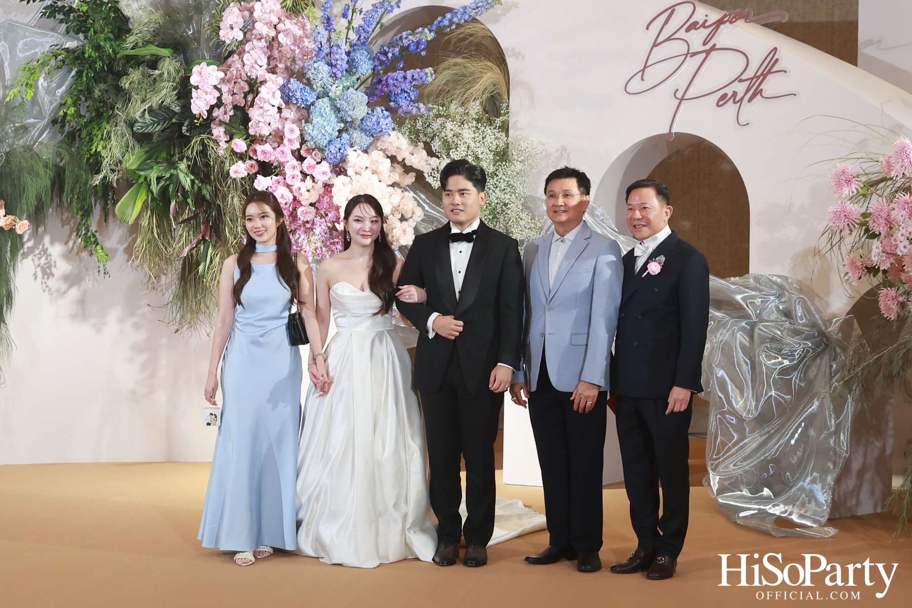 งานฉลองมงคลสมรสระหว่าง ยิ่งรัก พัวถาวรสกุล และ นวิน เหมรัชตานันต์ 