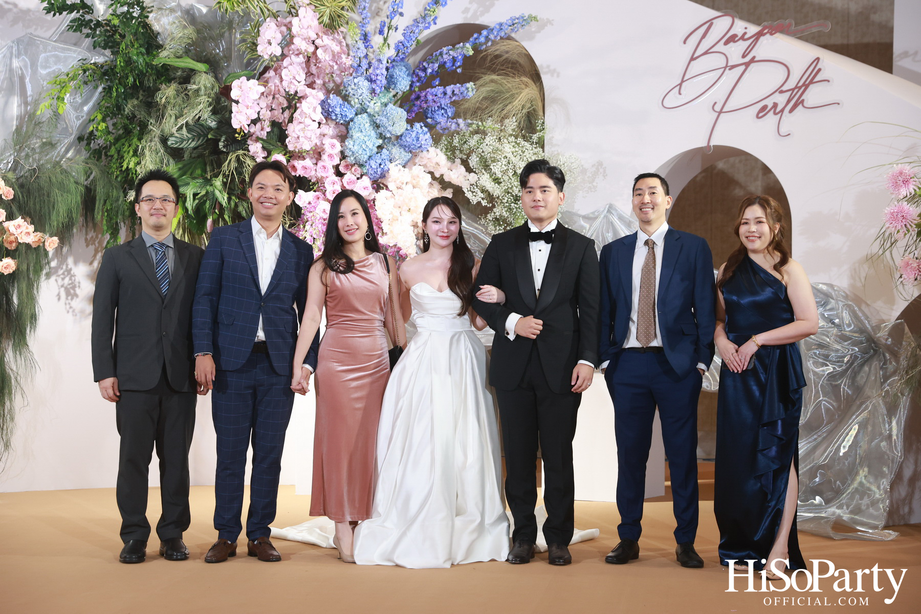 งานฉลองมงคลสมรสระหว่าง ยิ่งรัก พัวถาวรสกุล และ นวิน เหมรัชตานันต์ 