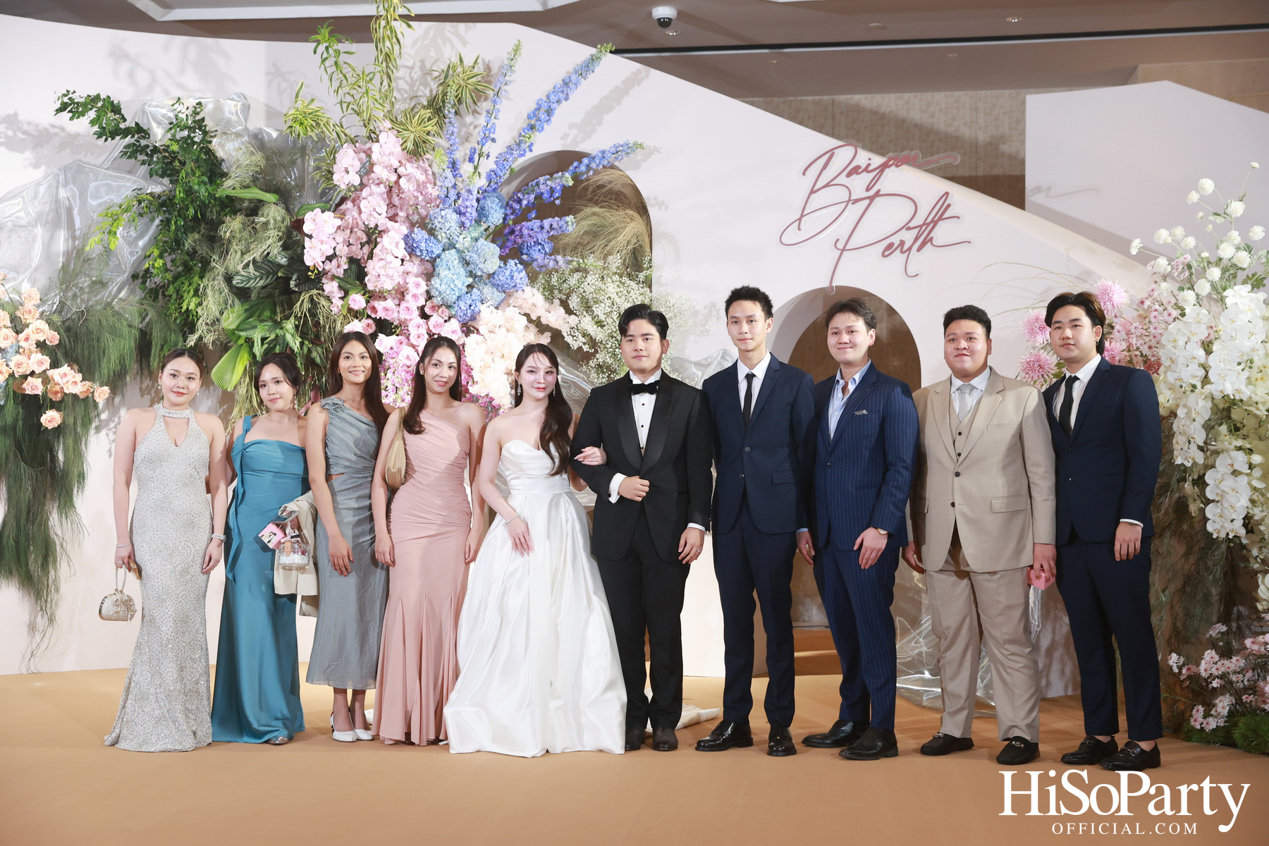 งานฉลองมงคลสมรสระหว่าง ยิ่งรัก พัวถาวรสกุล และ นวิน เหมรัชตานันต์ 