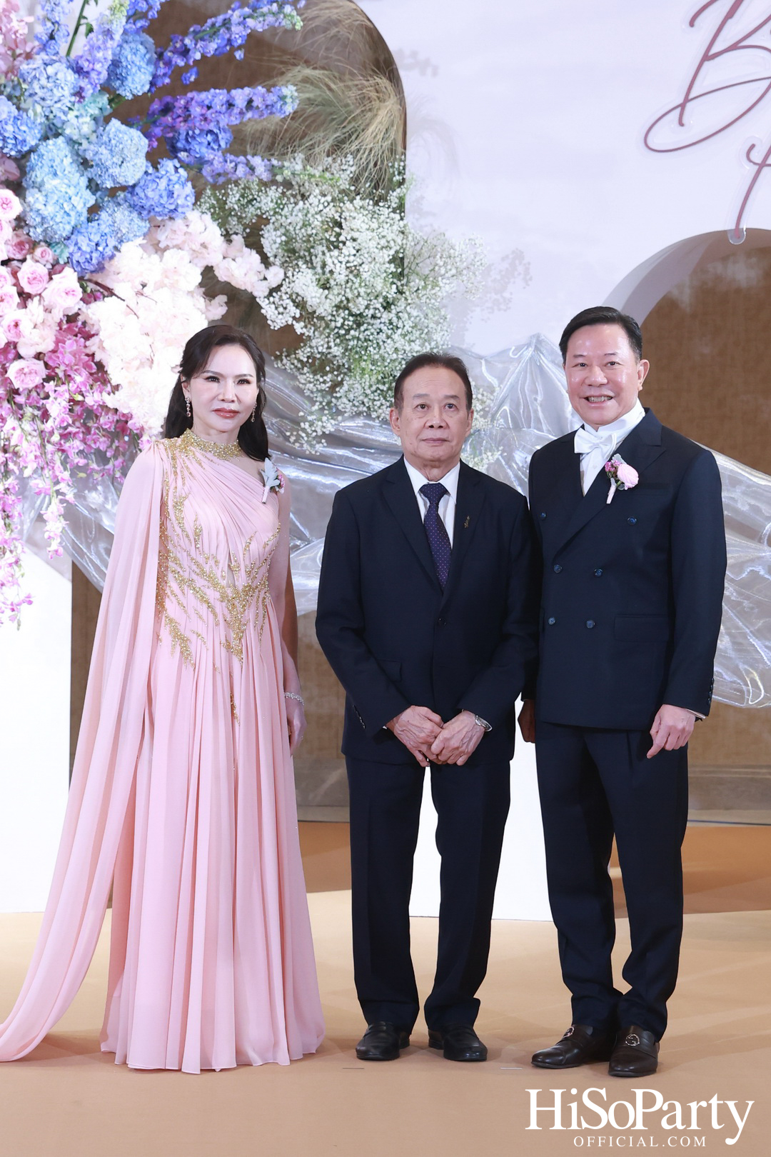 งานฉลองมงคลสมรสระหว่าง ยิ่งรัก พัวถาวรสกุล และ นวิน เหมรัชตานันต์ 