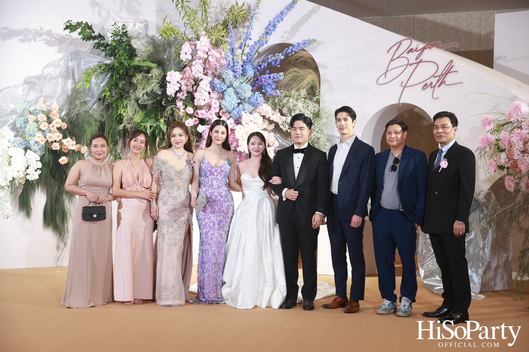 งานฉลองมงคลสมรสระหว่าง ยิ่งรัก พัวถาวรสกุล และ นวิน เหมรัชตานันต์ 