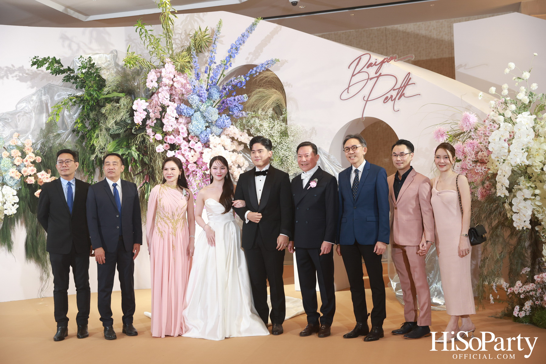 งานฉลองมงคลสมรสระหว่าง ยิ่งรัก พัวถาวรสกุล และ นวิน เหมรัชตานันต์ 