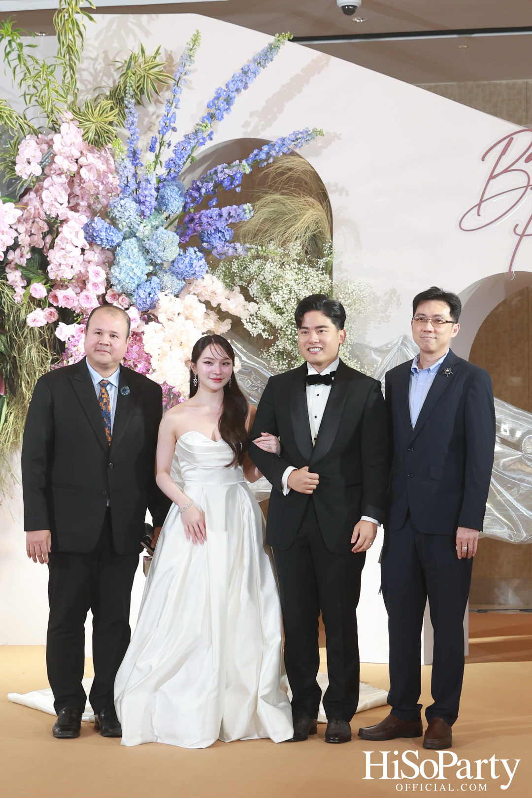 งานฉลองมงคลสมรสระหว่าง ยิ่งรัก พัวถาวรสกุล และ นวิน เหมรัชตานันต์ 