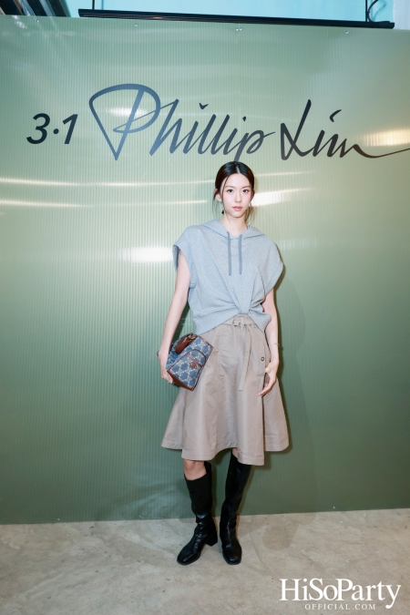 3.1 Phillip Lim ฉลองครบรอบ 20 ปีอย่างงดงาม ด้วยแฟชั่นโชว์สุดประทับใจจากคอลเลกชัน Spring/Summer 2025