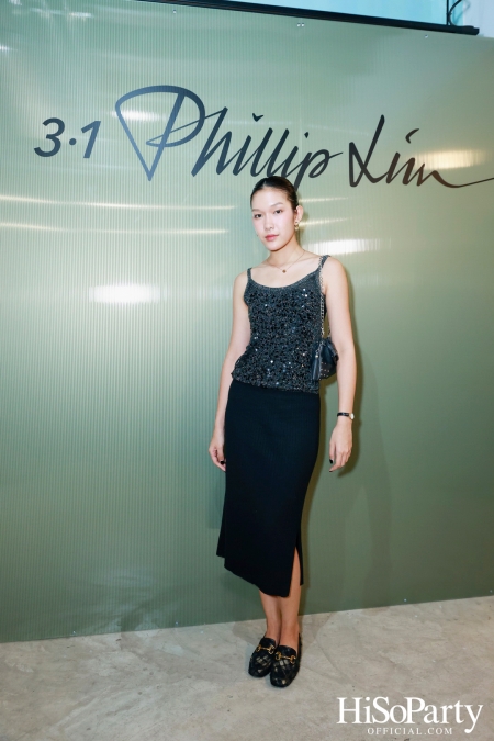 3.1 Phillip Lim ฉลองครบรอบ 20 ปีอย่างงดงาม ด้วยแฟชั่นโชว์สุดประทับใจจากคอลเลกชัน Spring/Summer 2025