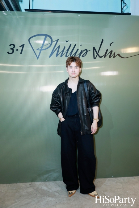 3.1 Phillip Lim ฉลองครบรอบ 20 ปีอย่างงดงาม ด้วยแฟชั่นโชว์สุดประทับใจจากคอลเลกชัน Spring/Summer 2025