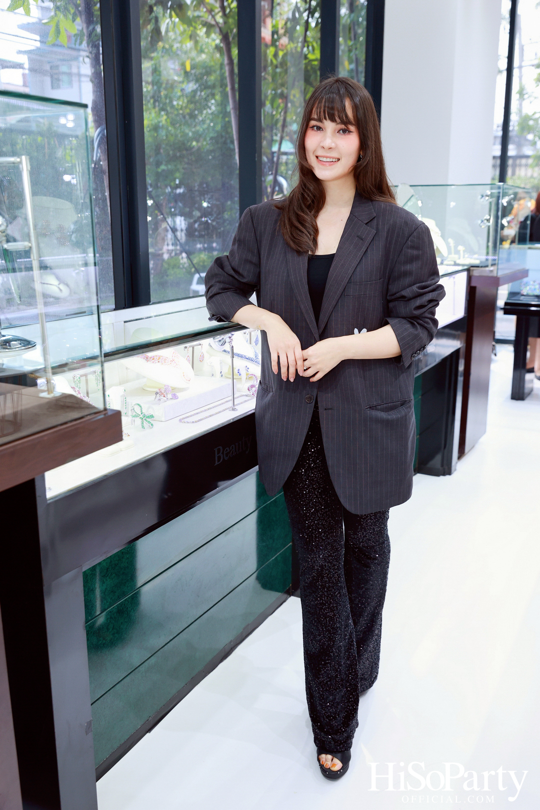 ‘Art Is Yours’ เปิดตัวโครงการ One Altitude Charoenkrung