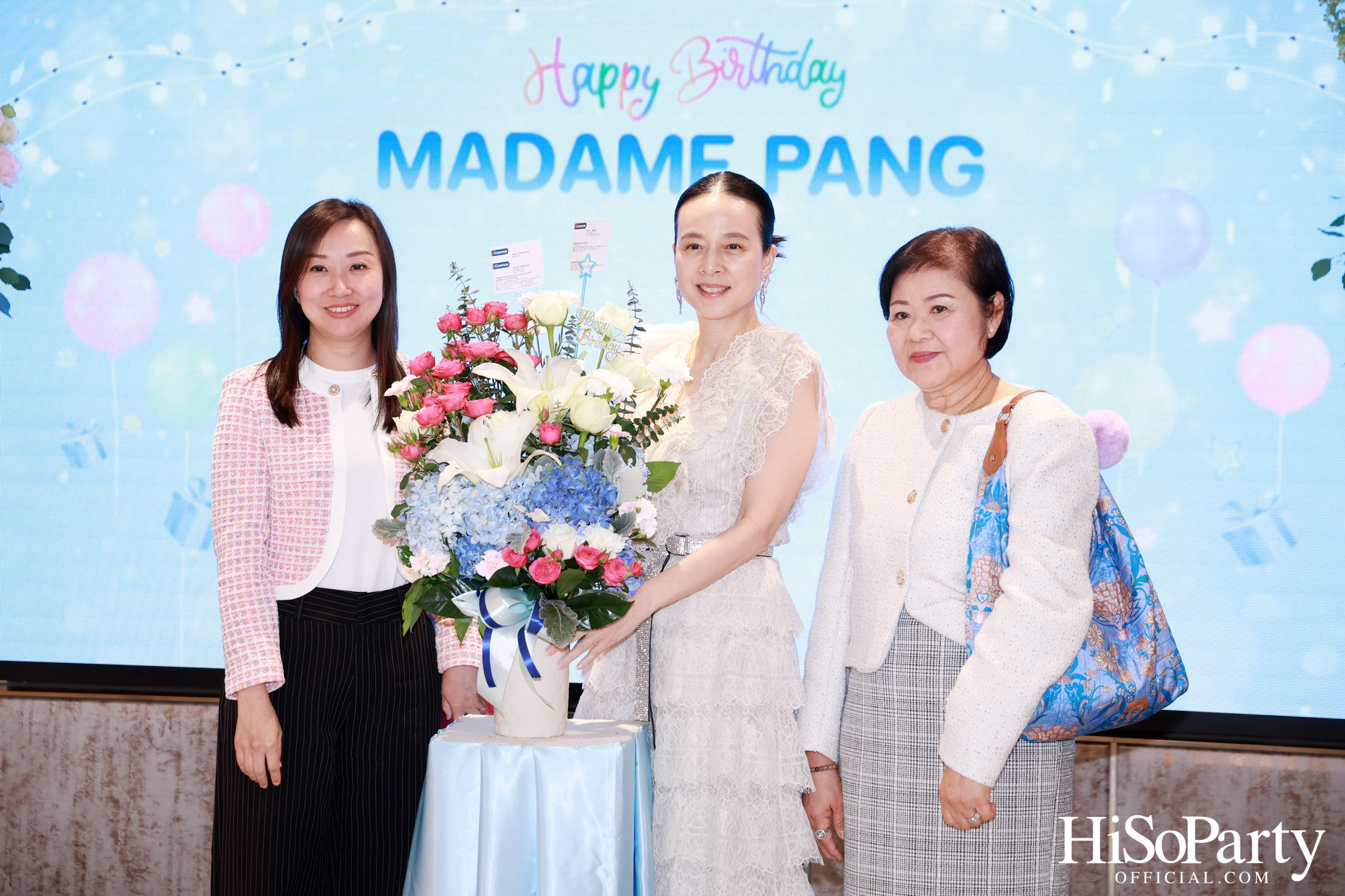อบอุ่นและเปี่ยมรอยยิ้ม ‘มาดามแป้ง’ รับมุทิตาจิตเนื่องในวันคล้ายวันเกิด ท่ามกลางความรักจากคนรอบข้าง