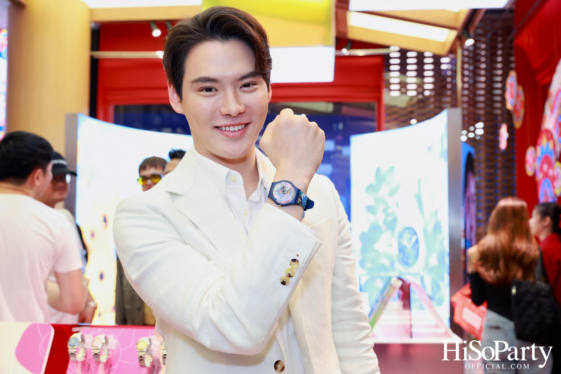 SWATCH เปิดแฟลกชิพสโตร์ใหญ่ที่สุดในโลกที่ One Bangkok พร้อมเปิดตัวนาฬิกาคอลเลกชันพิเศษ THE WANDERER