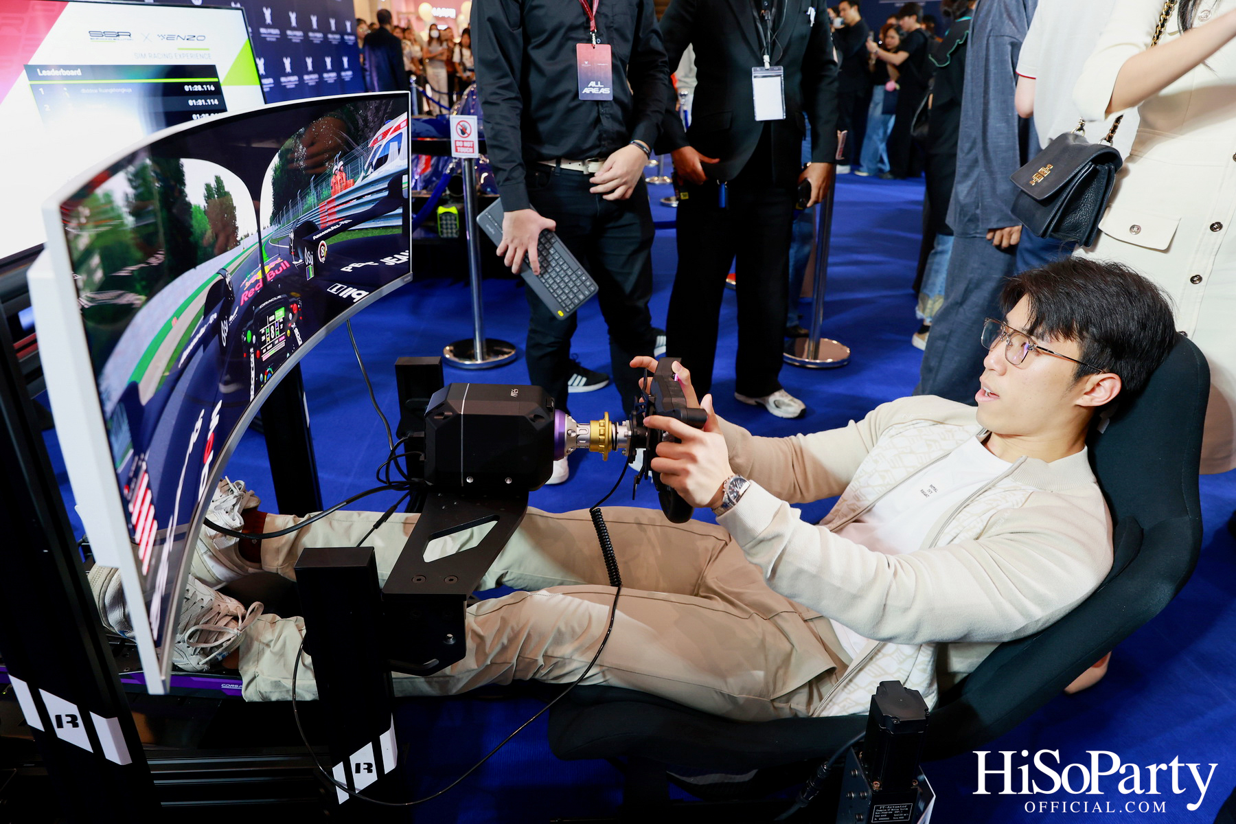 งานเปิดตัวคอลเลกชันพิเศษ ROYAL IVY REGATTA x ENZO T.