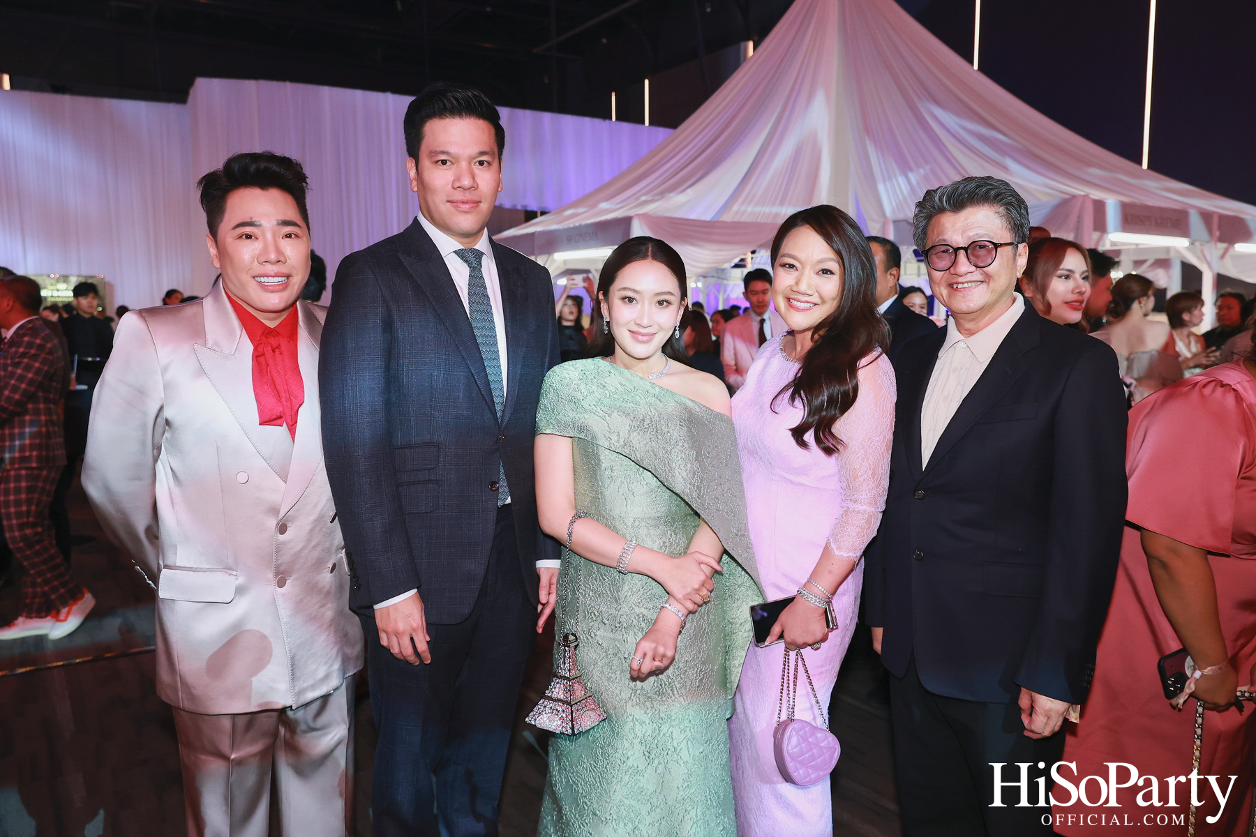 #WandOlandofLove งานฉลองมงคลสมรสของ วู้ดดี้ – วุฒิธร มิลินทจินดา และ โอ๊ต – อัครพล จับจิตรใจดล